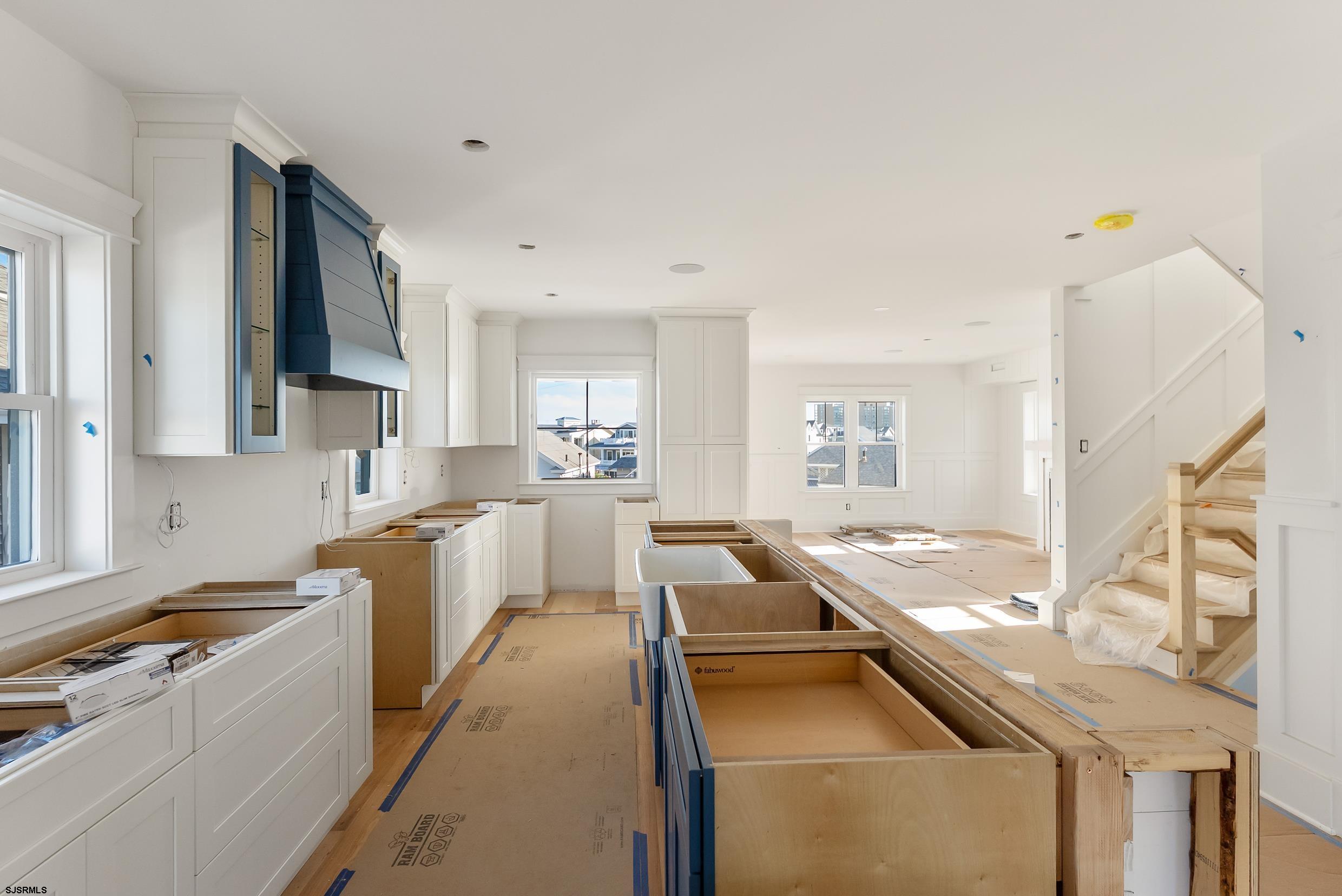 Ocean City, New Jersey 08226, United States, 5 Bedrooms Bedrooms, ,4 BathroomsBathrooms,Residential,Active,14454