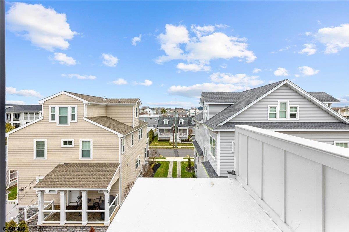 Longport, New Jersey 08403, United States, 6 Bedrooms Bedrooms, ,5 BathroomsBathrooms,Residential,Active,103754