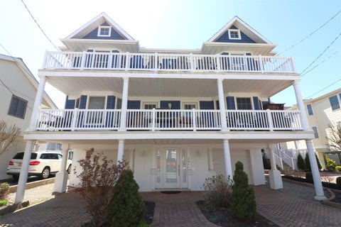 Condo For Rent - 26 S Adams Ave<br/> Margate, NJ 08402