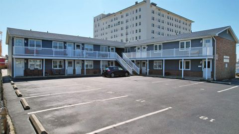 Photo of 1027 Ocean Ave #10, Ocean City, NJ 08226 (MLS # 600807)