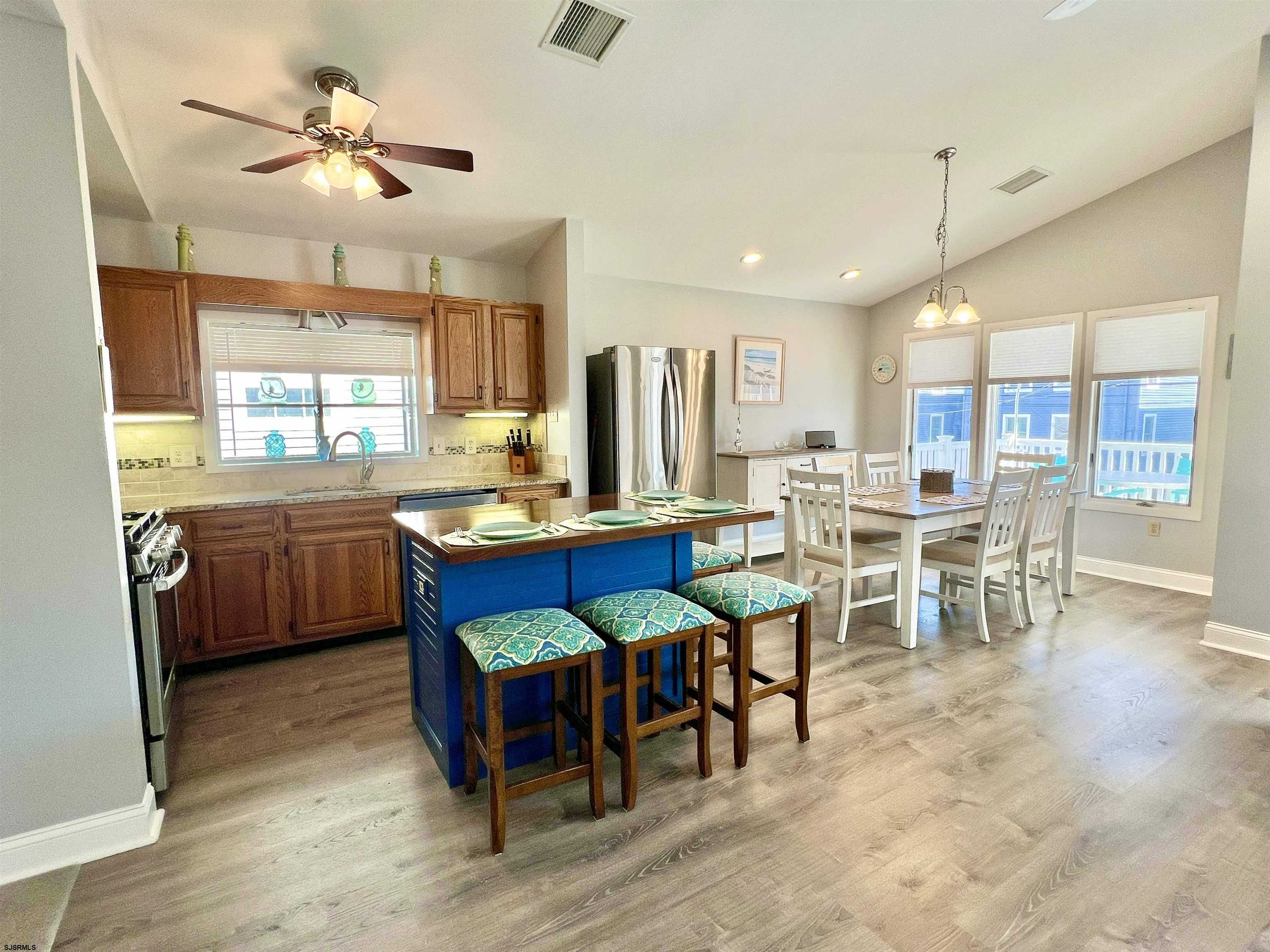 Ocean City, New Jersey 08226, United States, 3 Bedrooms Bedrooms, ,2 BathroomsBathrooms,Residential,Active,221504