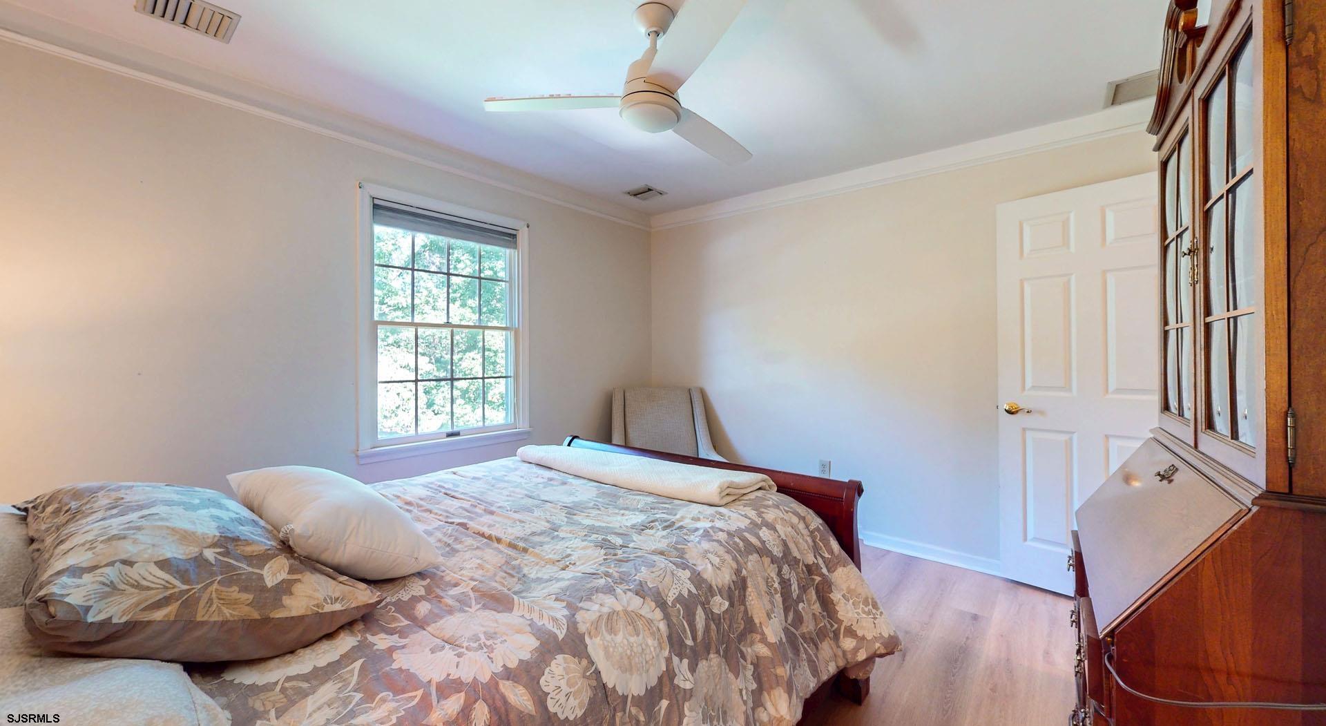 Ocean View, New Jersey 08230, United States, 4 Bedrooms Bedrooms, ,3 BathroomsBathrooms,Residential,Pending,186561