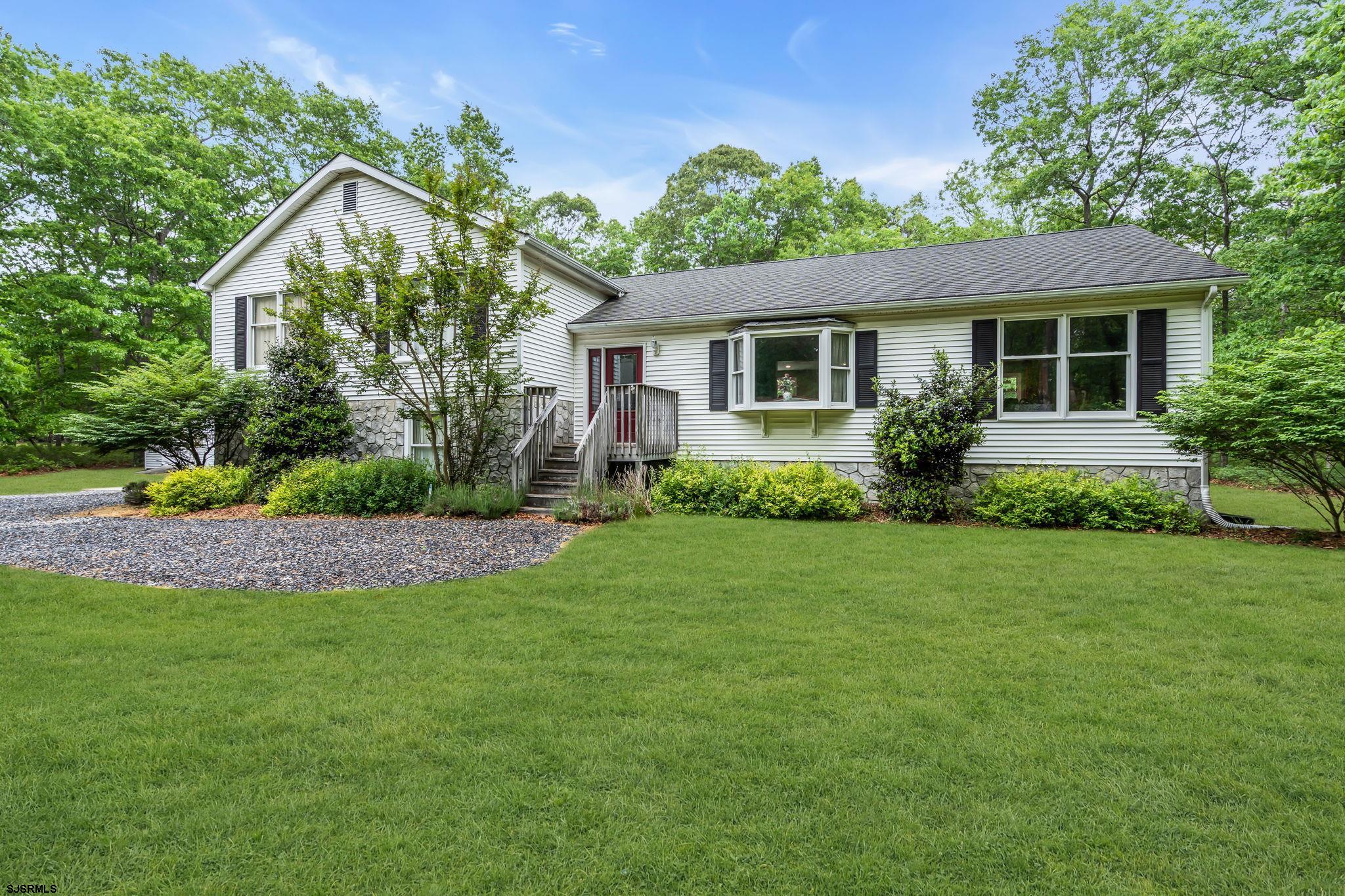 545 E Jimmie Leeds Road