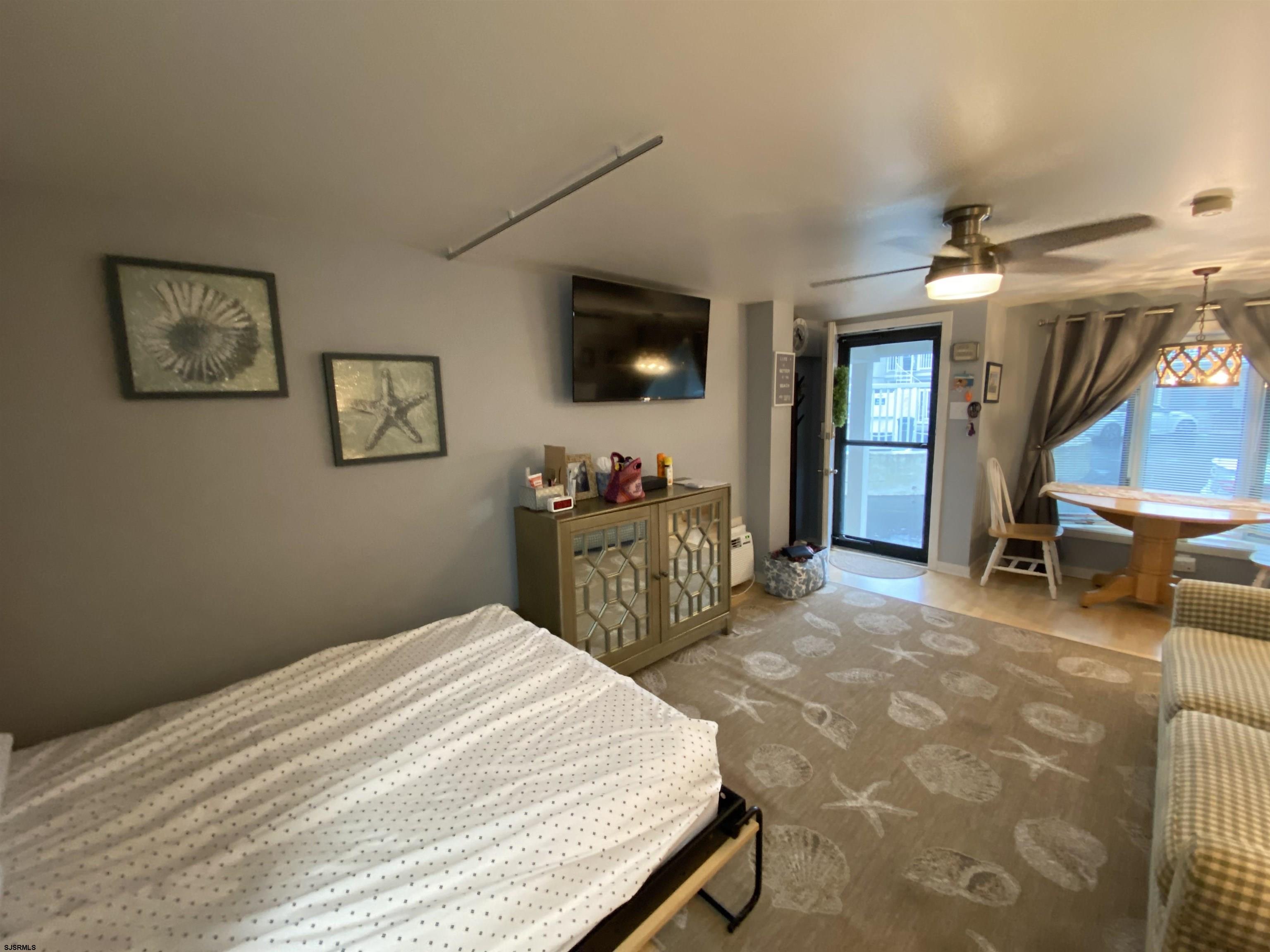 Margate, New Jersey 08402, United States, ,1 BathroomBathrooms,Residential,Active,140974