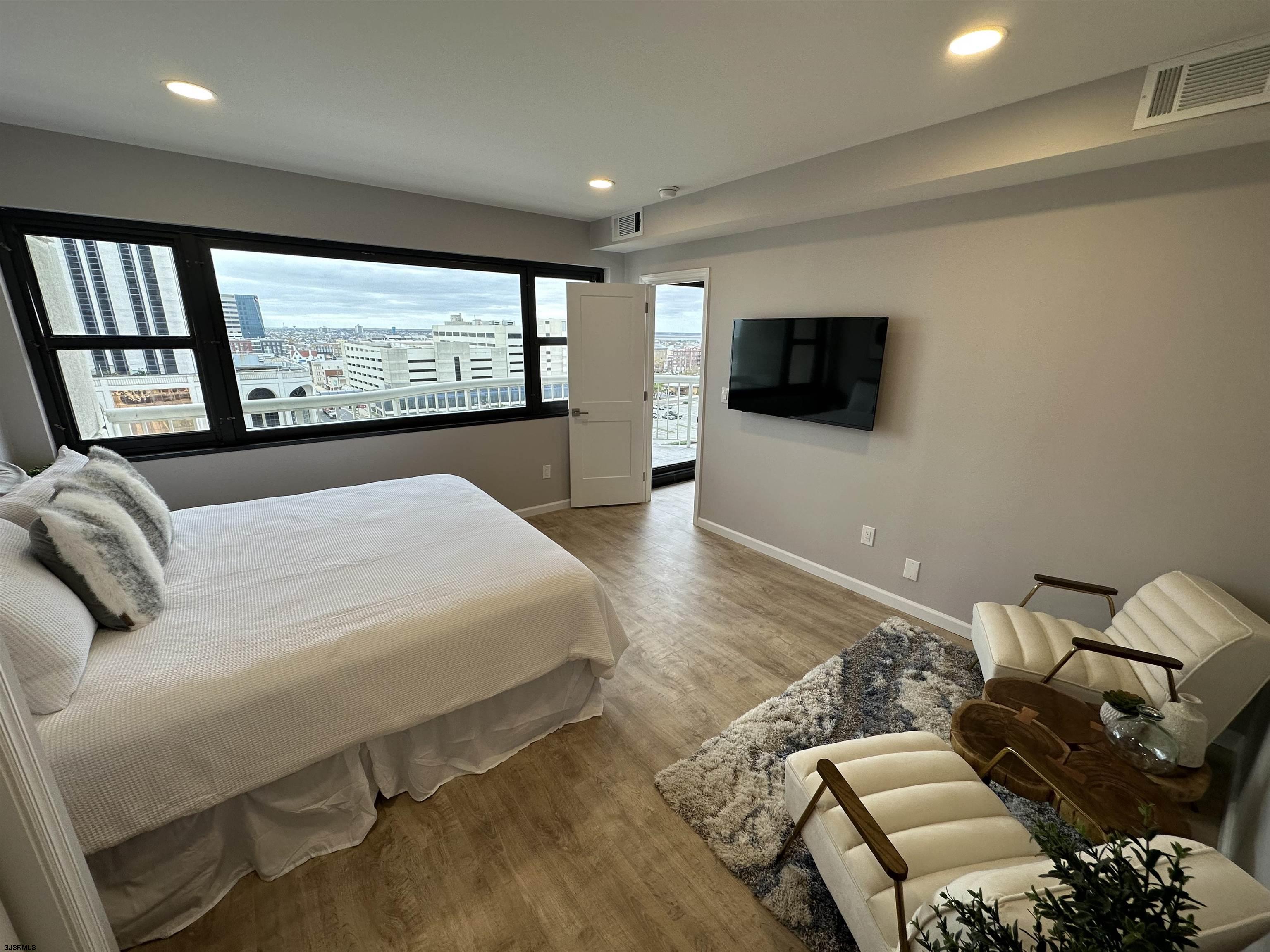 Atlantic City, New Jersey 08401, United States, 2 Bedrooms Bedrooms, ,2 BathroomsBathrooms,Residential,Active,207190
