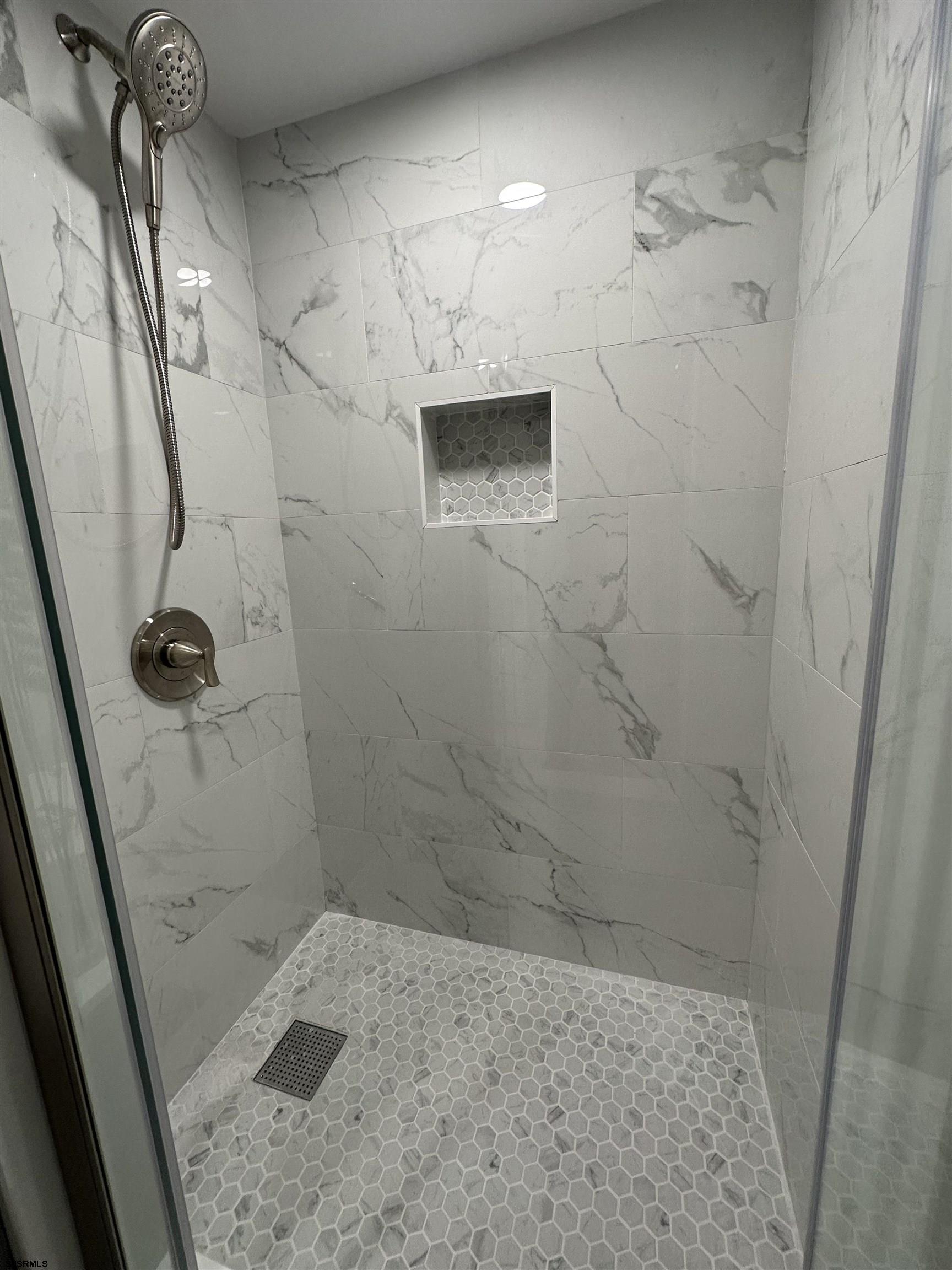 Atlantic City, New Jersey 08401, United States, 2 Bedrooms Bedrooms, ,2 BathroomsBathrooms,Residential,Active,207190