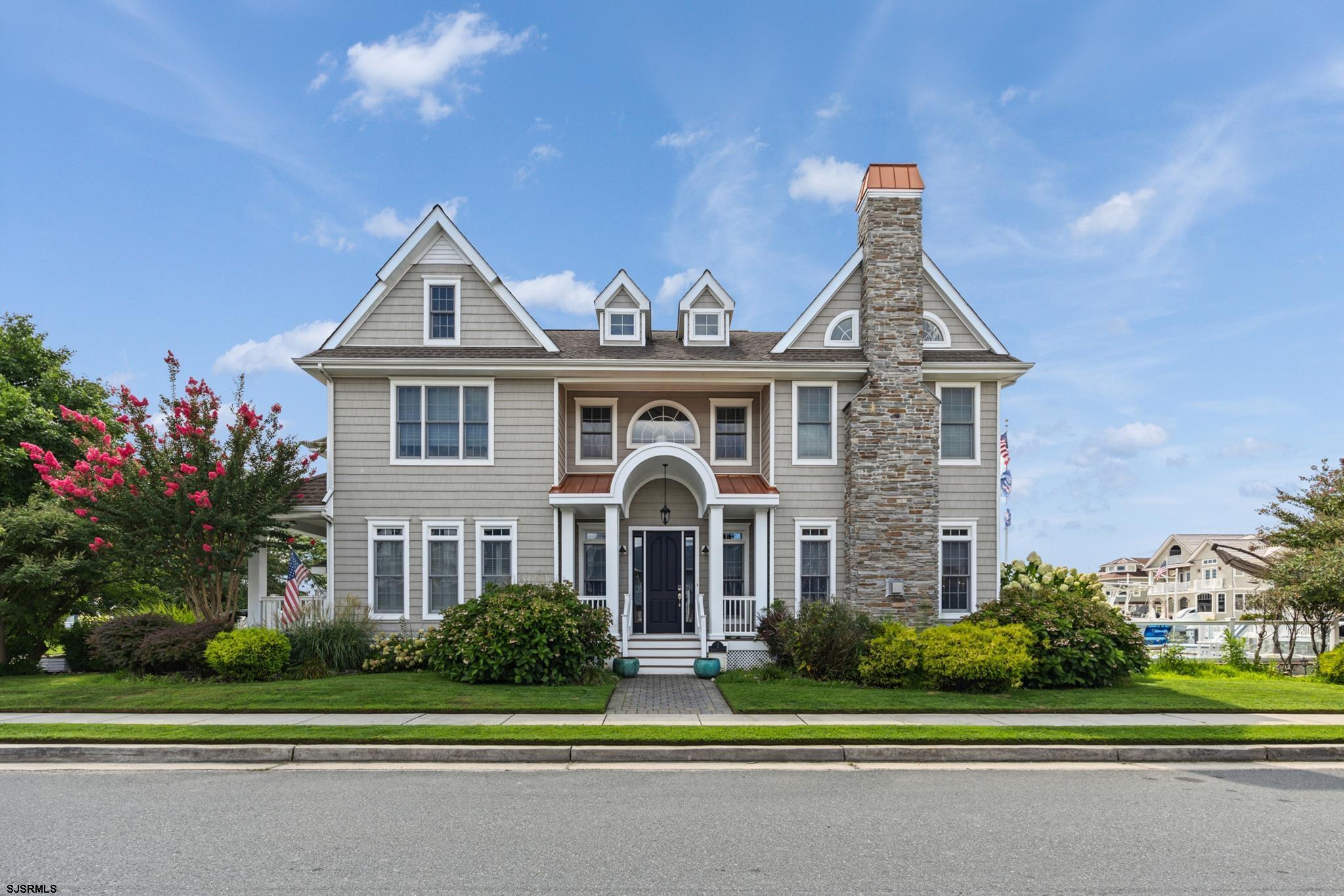 2 Barbados Ln