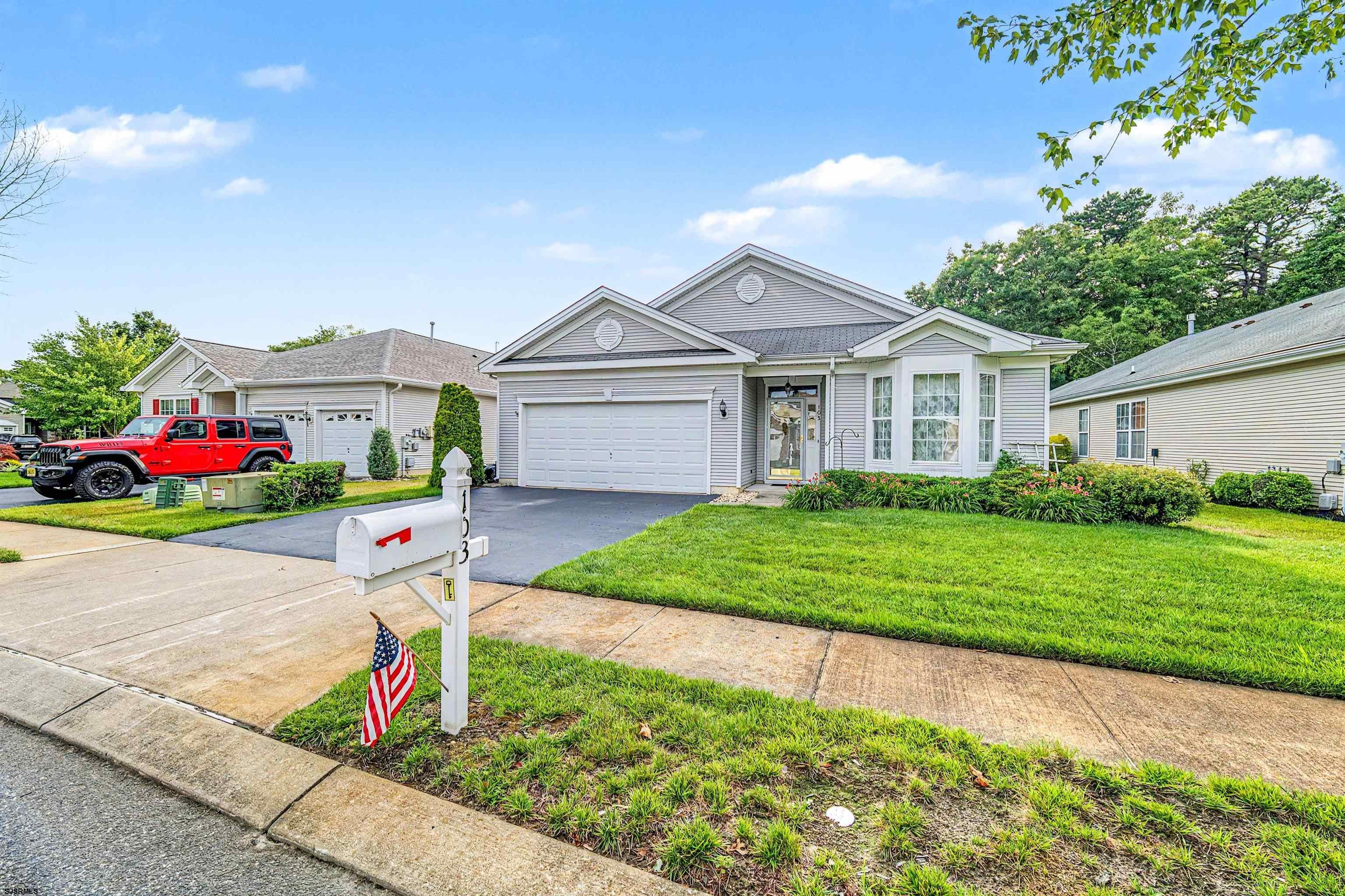 103 Oxford Ct