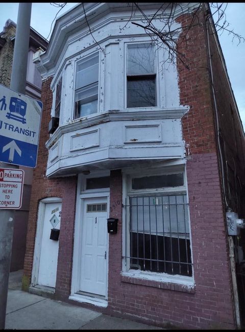 Multifamily For Sale - 2510 Arctic Ave<br/> Atlantic City, NJ 08401