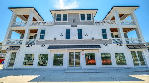 Photo of 400 55th Street #E, Ocean City, NJ 08226 (MLS # 607861)