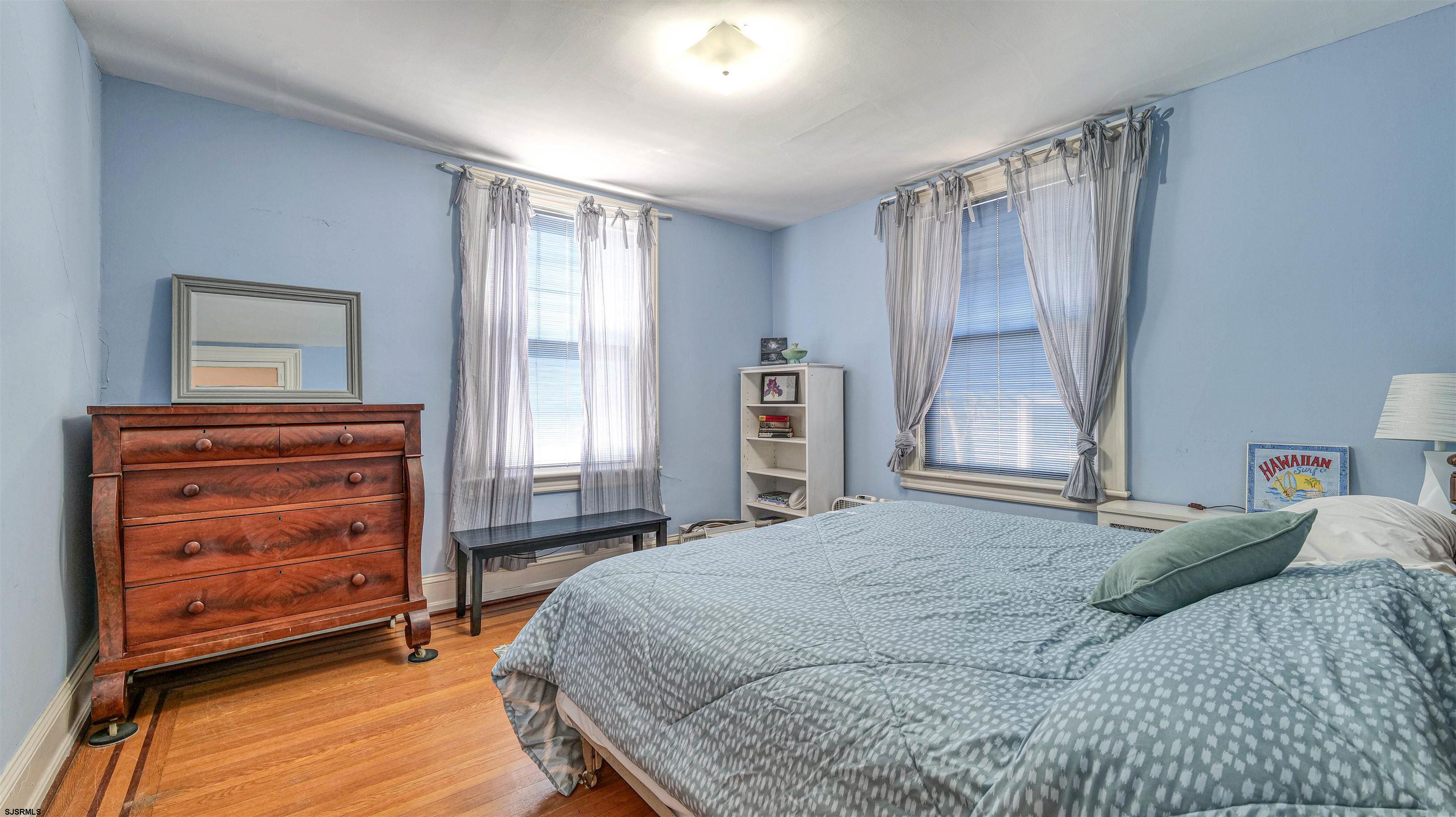 Ocean City, New Jersey 08226, United States, 9 Bedrooms Bedrooms, ,3 BathroomsBathrooms,Residential,Active,106736