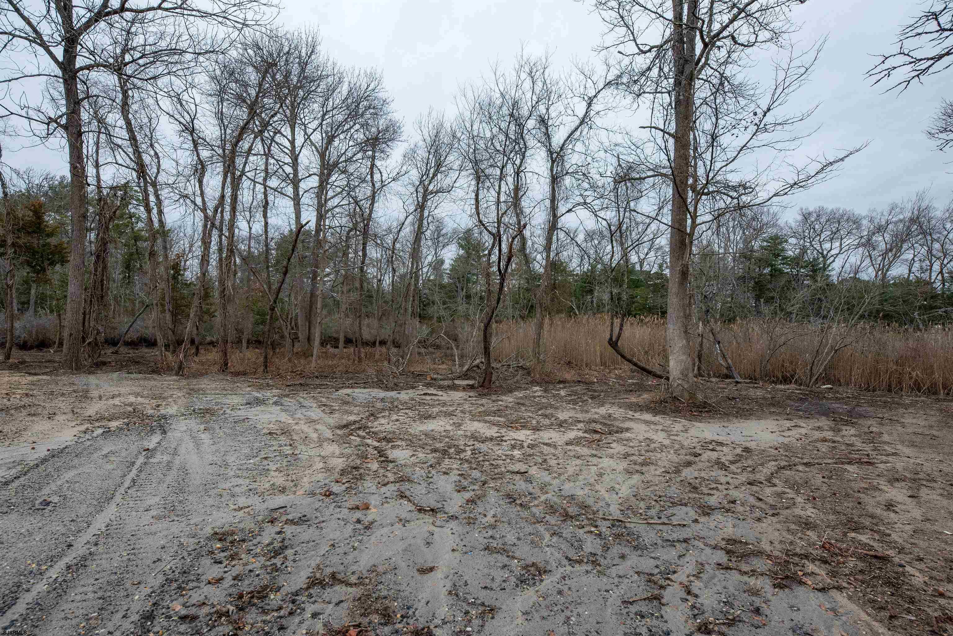 Tuckahoe, New Jersey 08270, United States, 4 Bedrooms Bedrooms, ,3 BathroomsBathrooms,Residential,Pending,14525