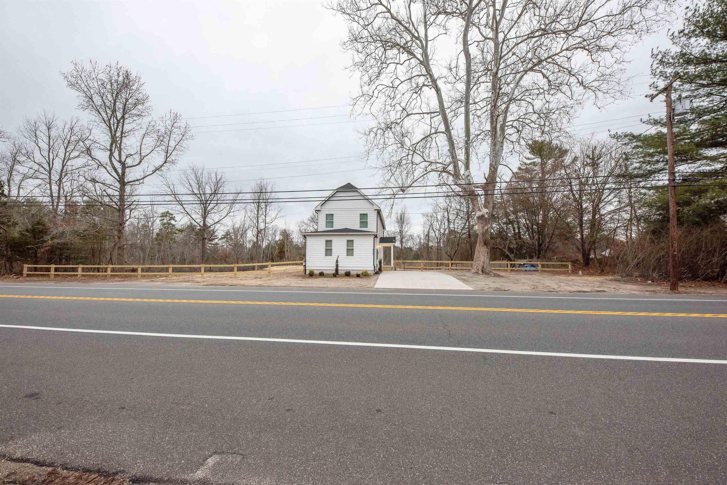 Tuckahoe, New Jersey 08270, United States, 4 Bedrooms Bedrooms, ,3 BathroomsBathrooms,Residential,Pending,14525