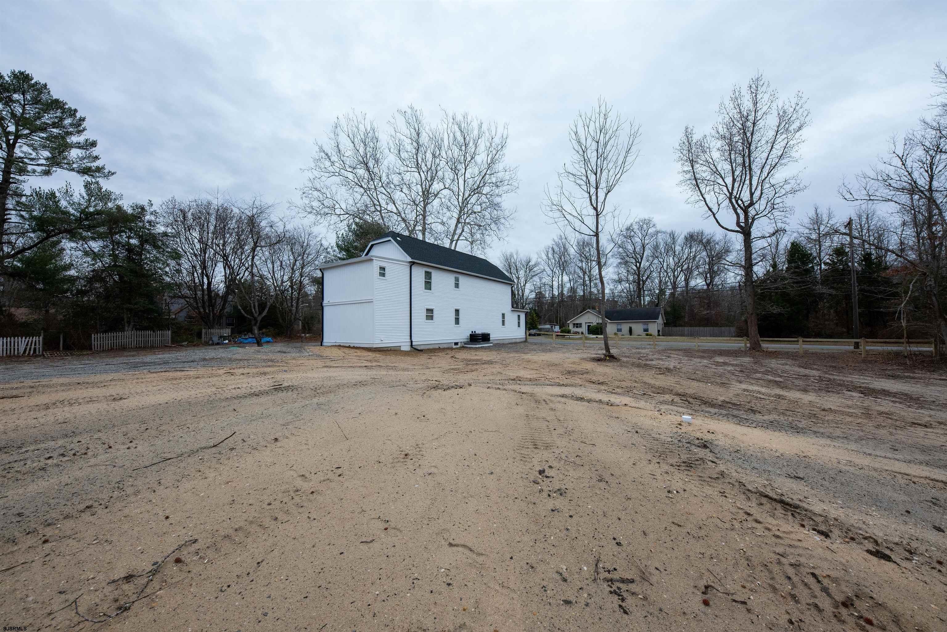 Tuckahoe, New Jersey 08270, United States, 4 Bedrooms Bedrooms, ,3 BathroomsBathrooms,Residential,Pending,14525