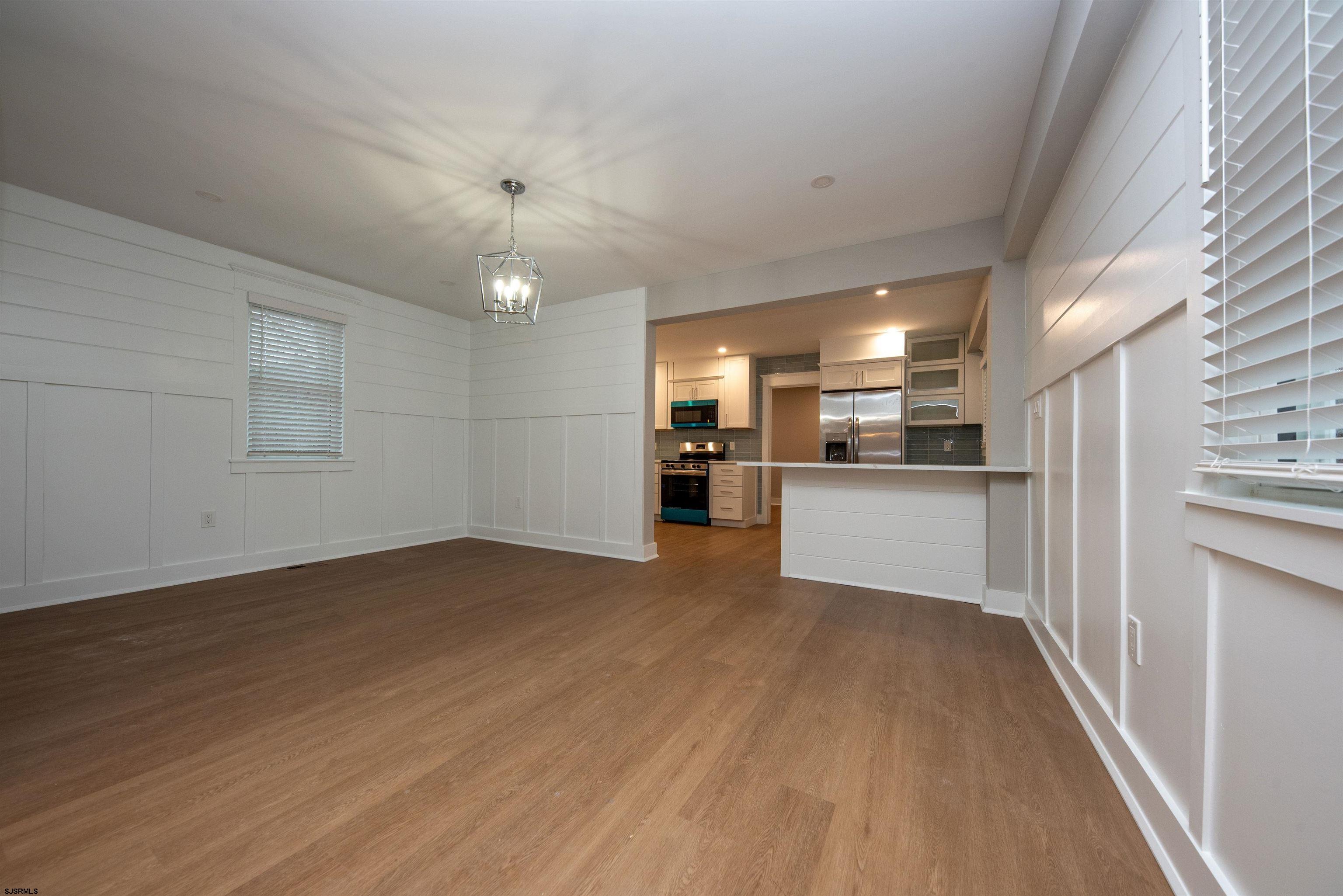 Tuckahoe, New Jersey 08270, United States, 4 Bedrooms Bedrooms, ,3 BathroomsBathrooms,Residential,Pending,14525