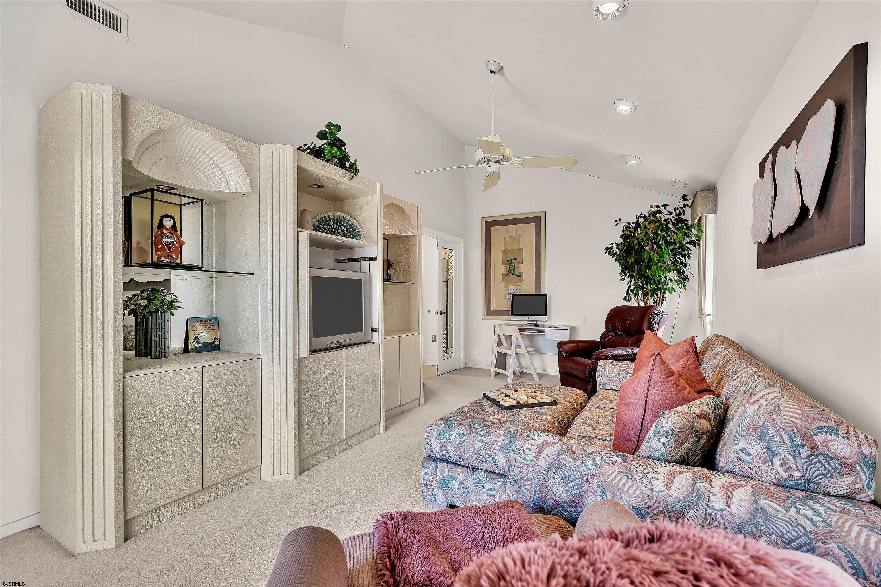 Ocean City, New Jersey 08226, United States, 4 Bedrooms Bedrooms, ,4 BathroomsBathrooms,Residential,Active,39935