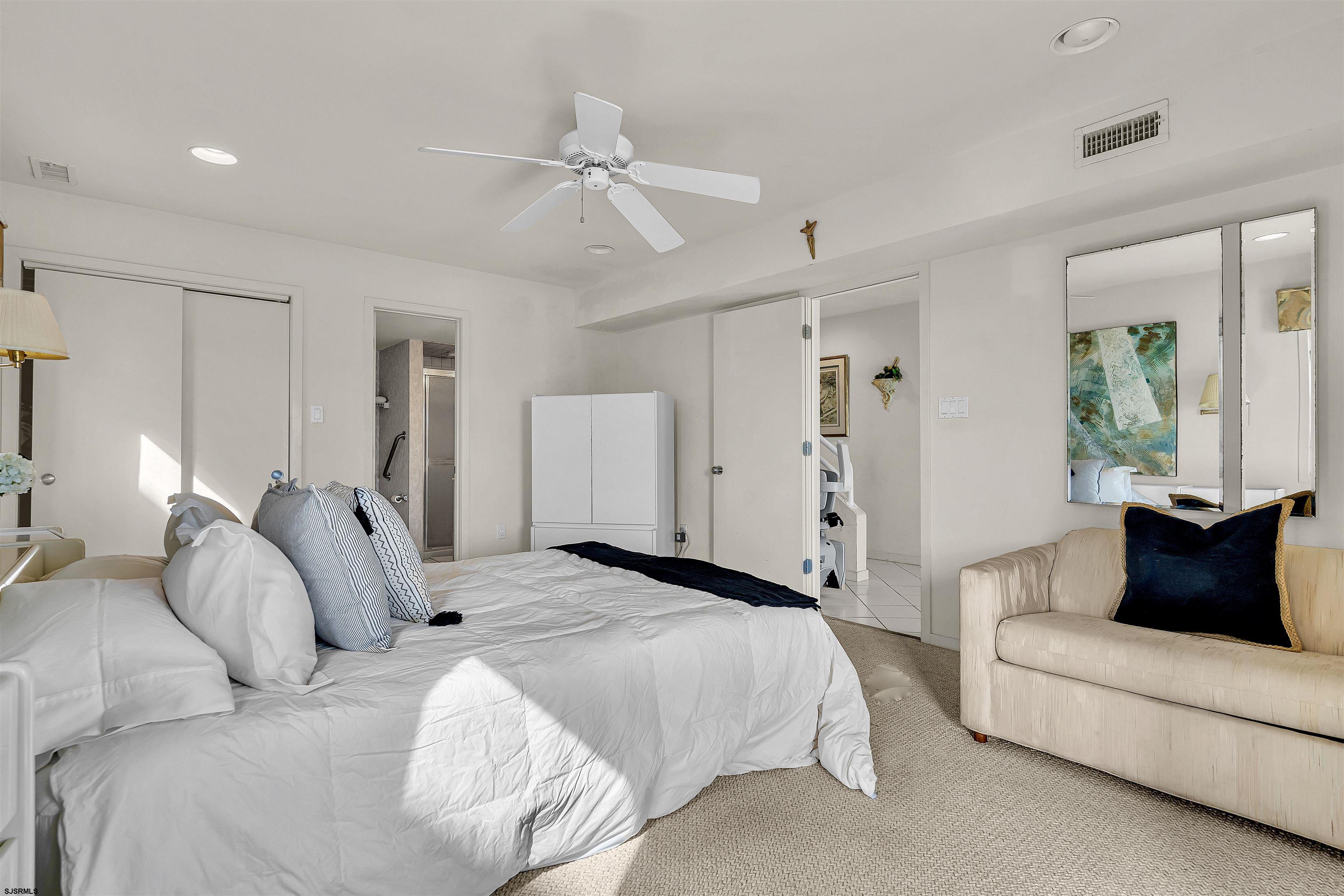 Ocean City, New Jersey 08226, United States, 4 Bedrooms Bedrooms, ,4 BathroomsBathrooms,Residential,Active,39935