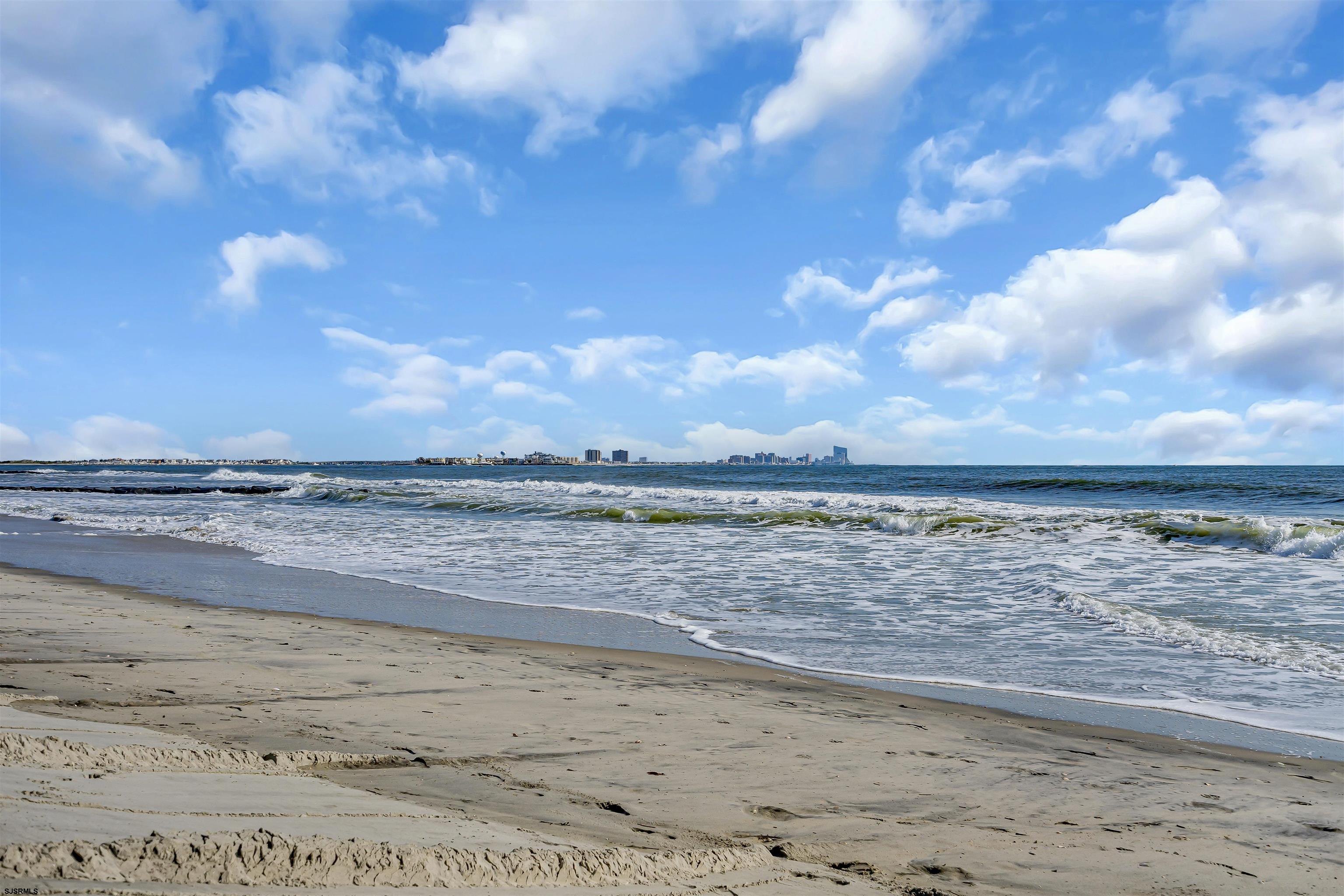 Ocean City, New Jersey 08226, United States, 4 Bedrooms Bedrooms, ,4 BathroomsBathrooms,Residential,Active,39935