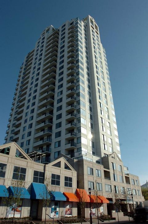 Condo For Rent - 526 Pacific Ave<br/> Atlantic City, NJ 08401