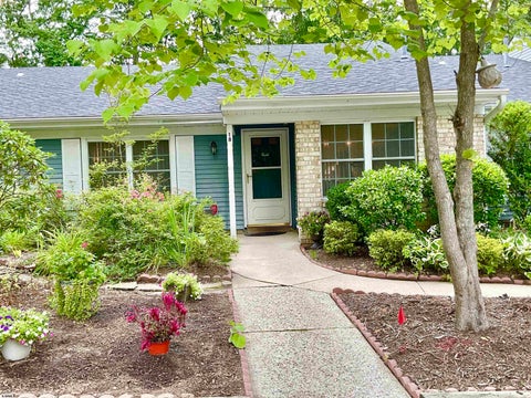 Condo For Sale - 18 Club Pl #18<br/> Galloway Township, NJ 08205