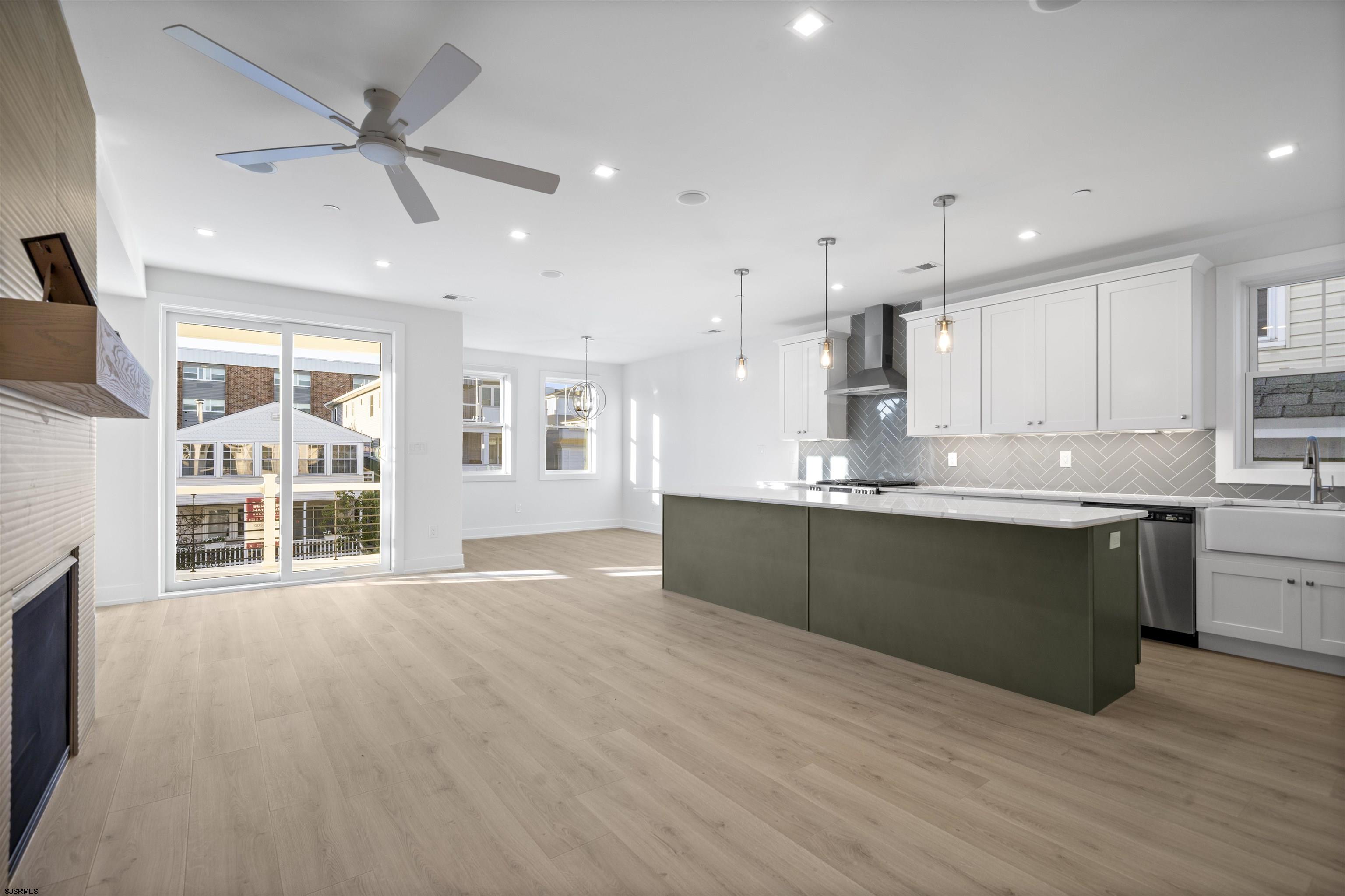 Ocean City, New Jersey 08226, United States, 4 Bedrooms Bedrooms, ,3 BathroomsBathrooms,Residential,Active,226285