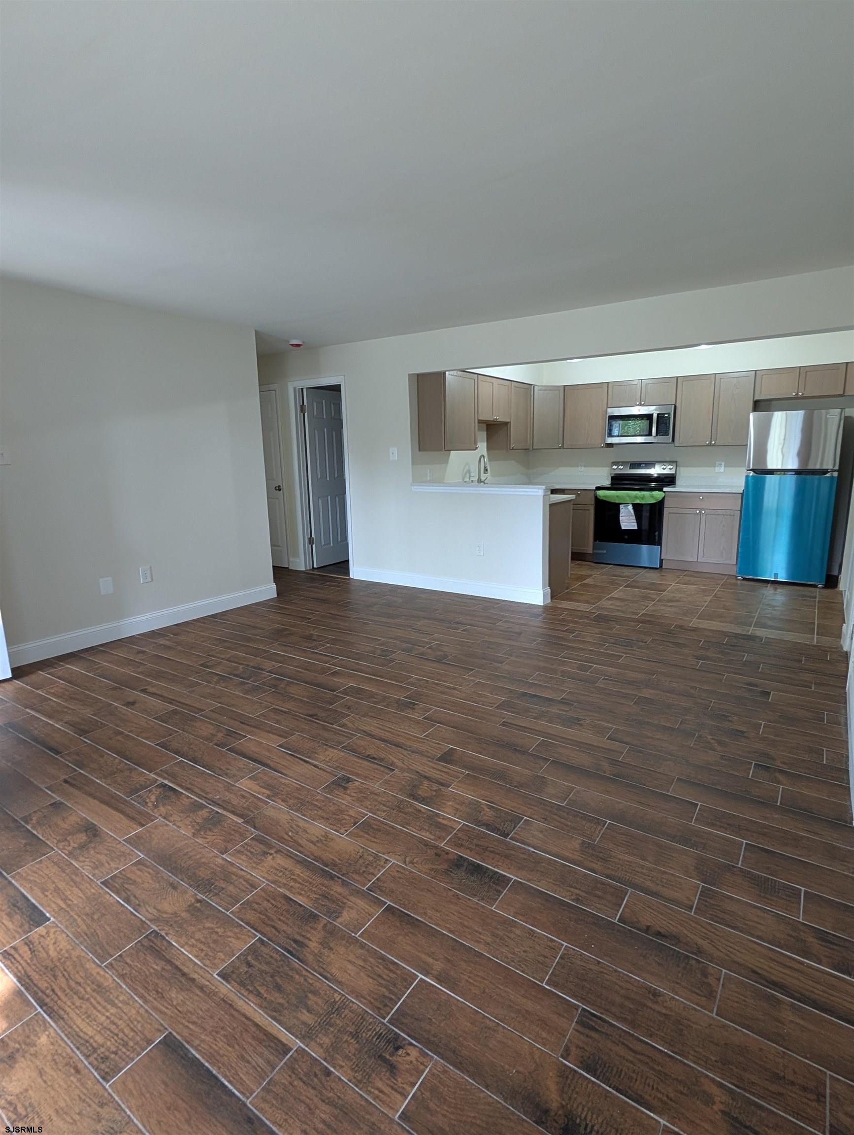 Egg Harbor Township, New Jersey 08234, United States, 2 Bedrooms Bedrooms, ,1 BathroomBathrooms,Residential,Active,210488