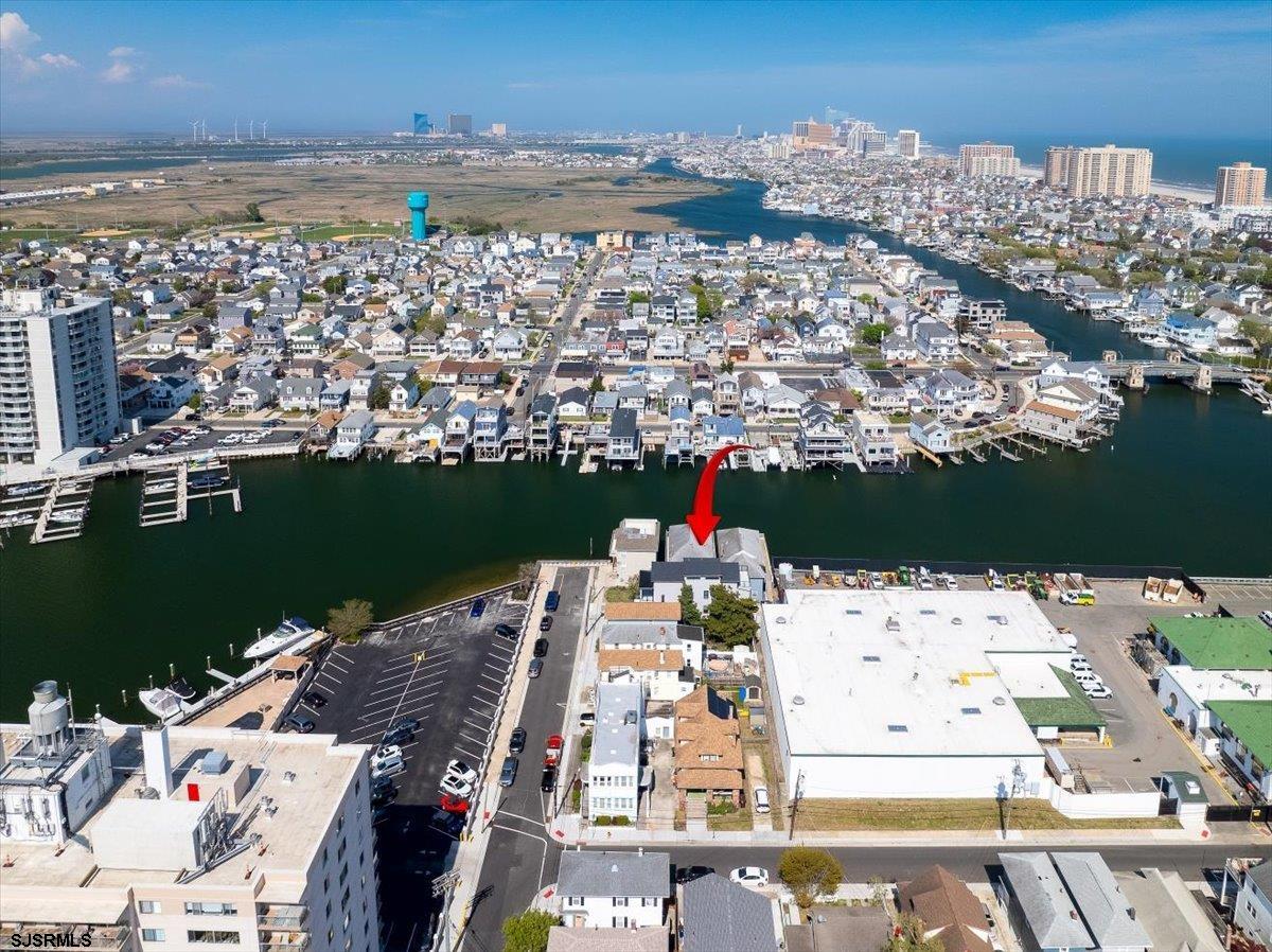 Ventnor, New Jersey 08406, United States, 4 Bedrooms Bedrooms, ,5 BathroomsBathrooms,Residential,Active,166106