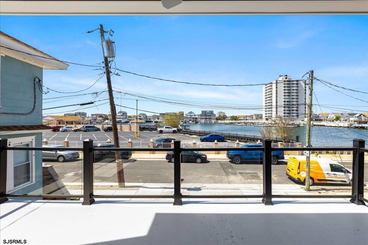 Ventnor, New Jersey 08406, United States, 4 Bedrooms Bedrooms, ,5 BathroomsBathrooms,Residential,Active,166106