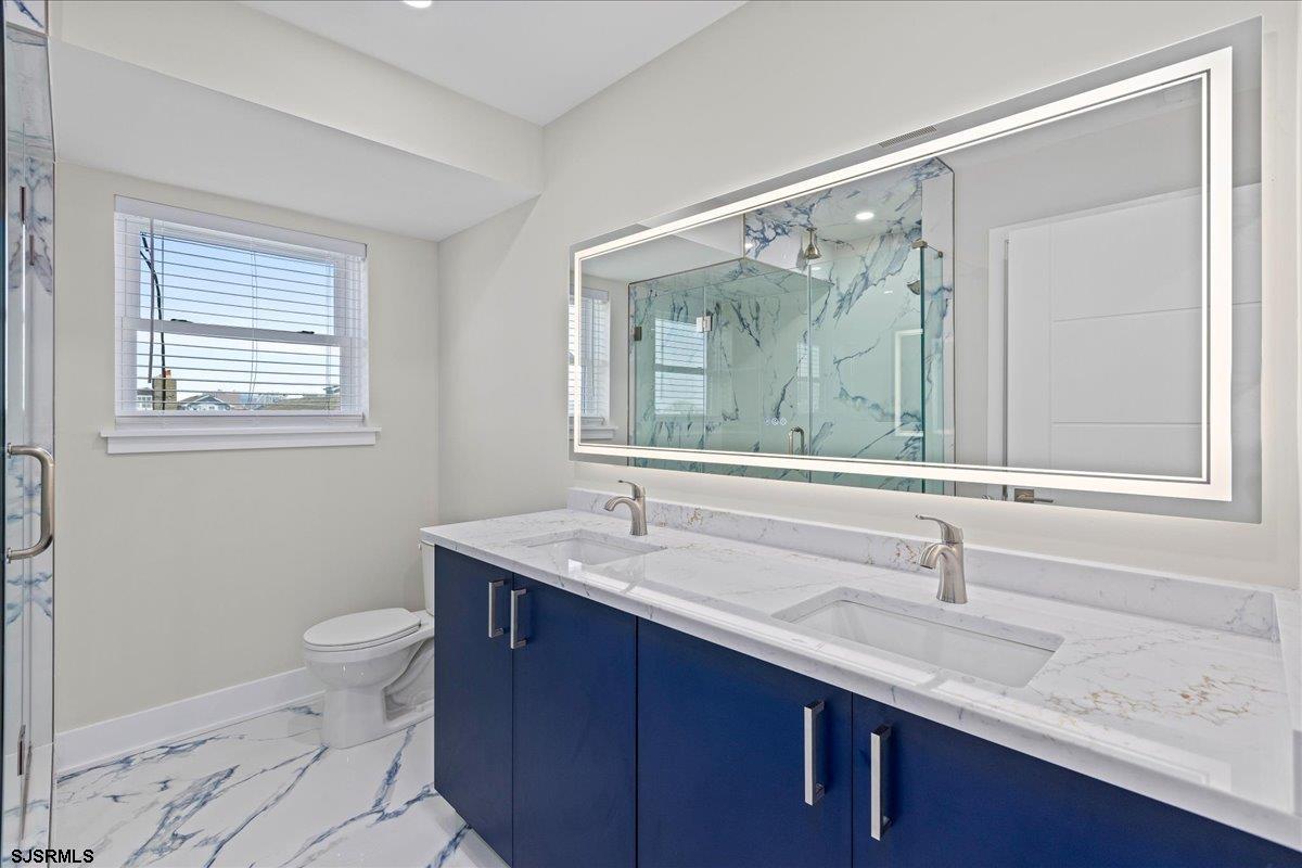 Ventnor, New Jersey 08406, United States, 4 Bedrooms Bedrooms, ,5 BathroomsBathrooms,Residential,Active,166106