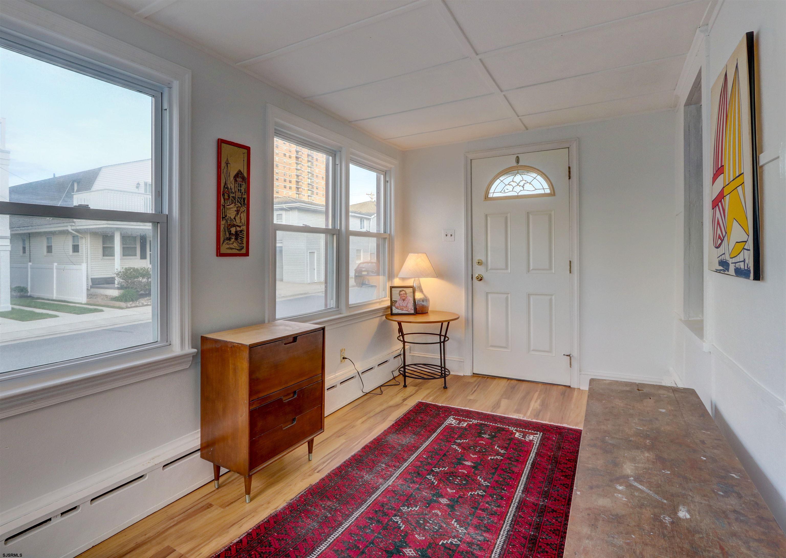 Margate, New Jersey 08402, United States, 2 Bedrooms Bedrooms, ,2 BathroomsBathrooms,Residential,Active,183735