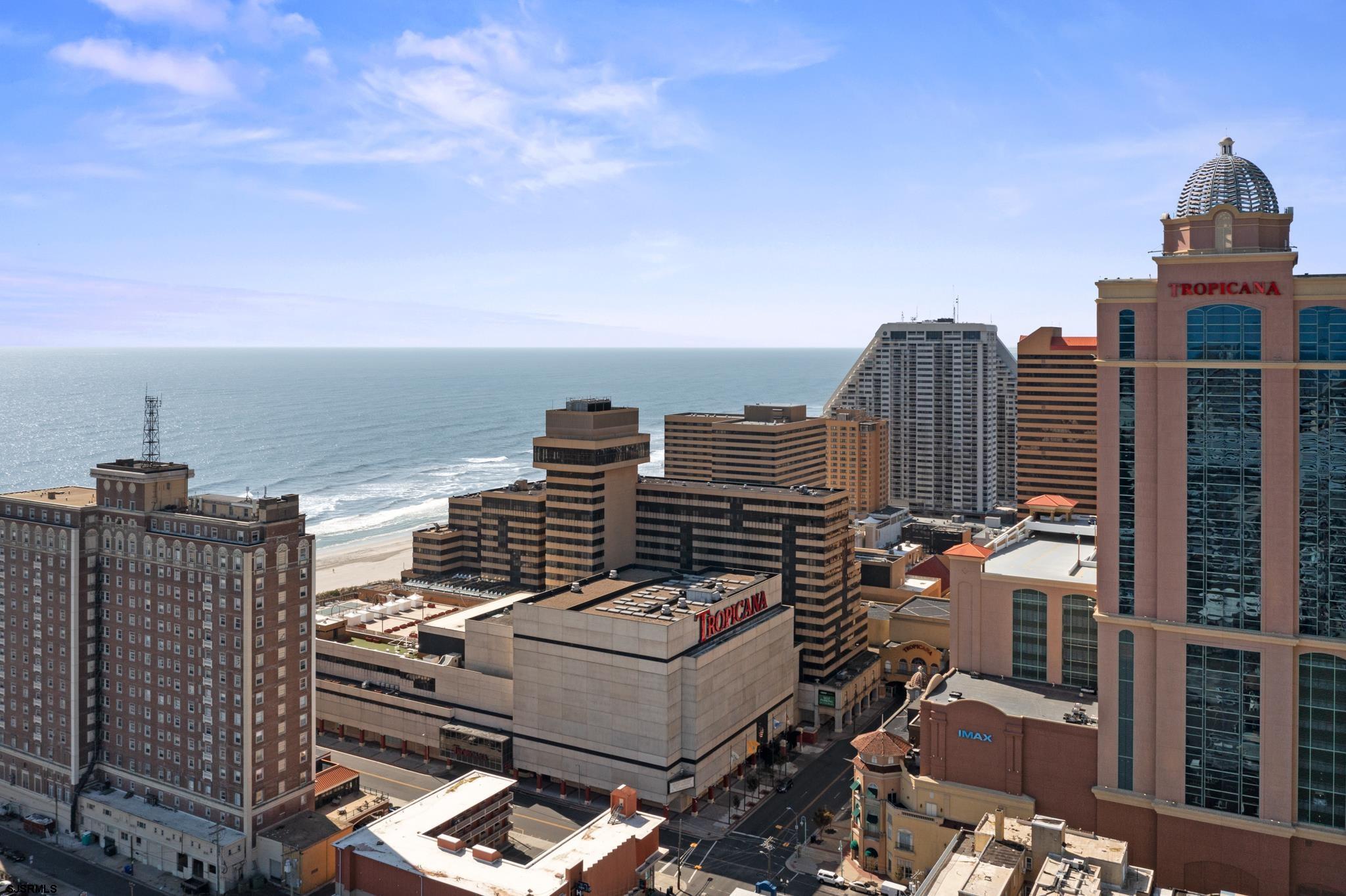 Atlantic City, New Jersey 08401, United States, 5 Bedrooms Bedrooms, ,5 BathroomsBathrooms,Residential,Active,158911