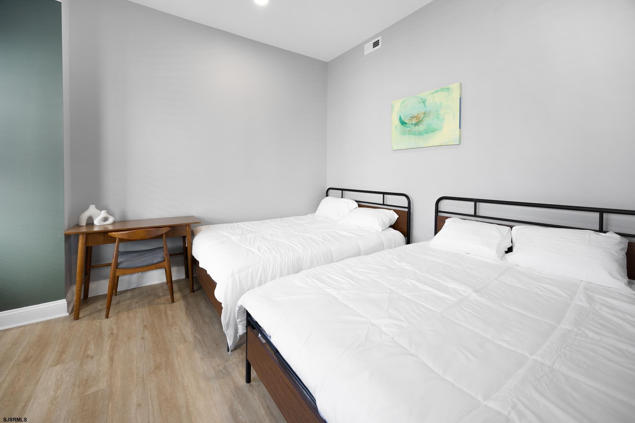 Atlantic City, New Jersey 08401, United States, 5 Bedrooms Bedrooms, ,5 BathroomsBathrooms,Residential,Active,158911