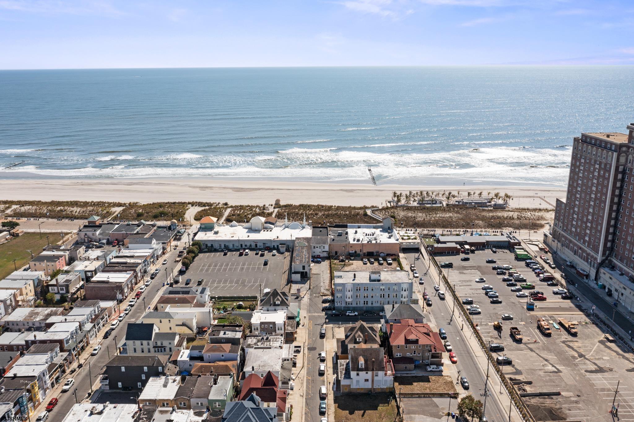 Atlantic City, New Jersey 08401, United States, 5 Bedrooms Bedrooms, ,5 BathroomsBathrooms,Residential,Active,158911