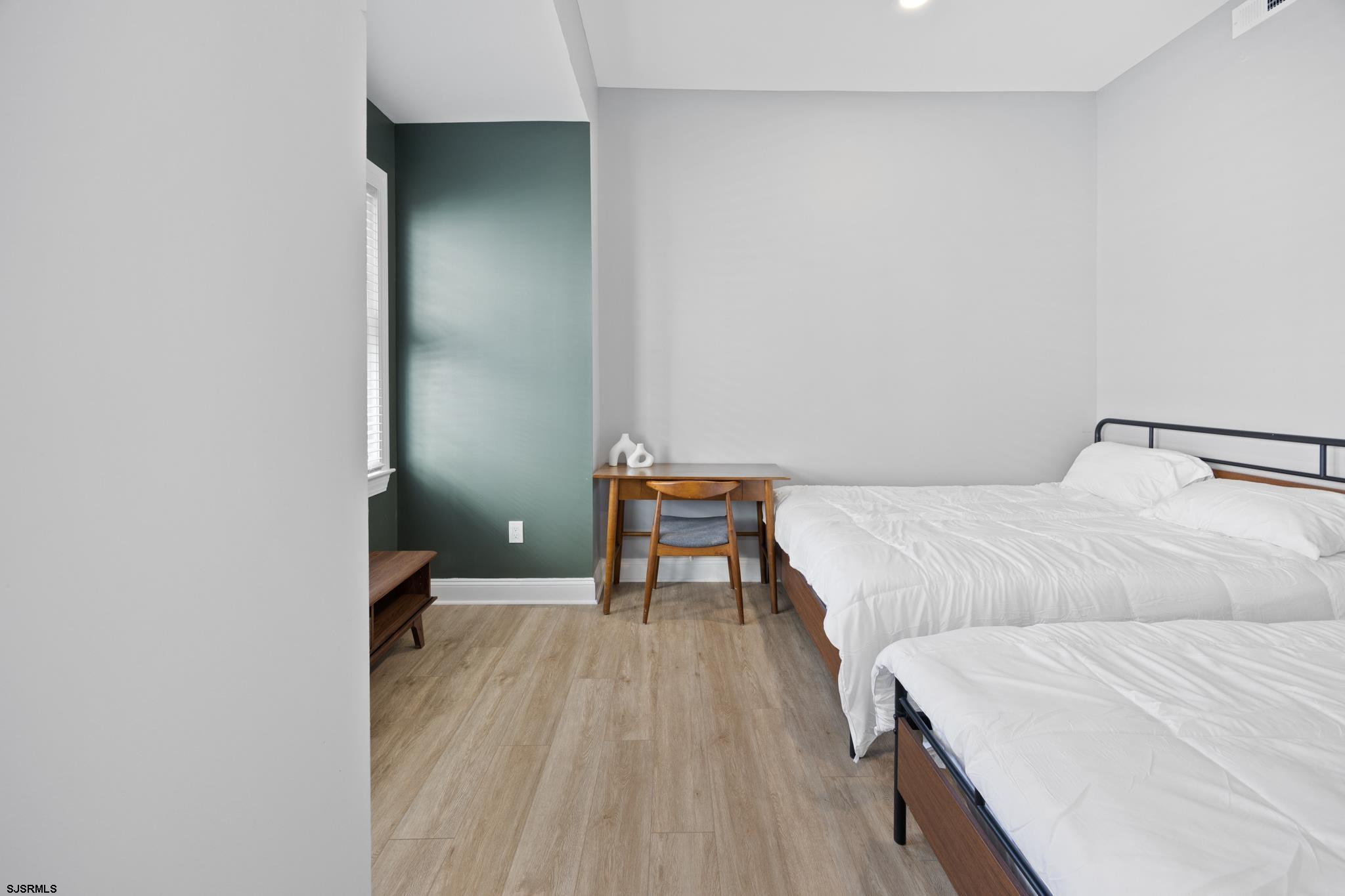 Atlantic City, New Jersey 08401, United States, 5 Bedrooms Bedrooms, ,5 BathroomsBathrooms,Residential,Active,158911