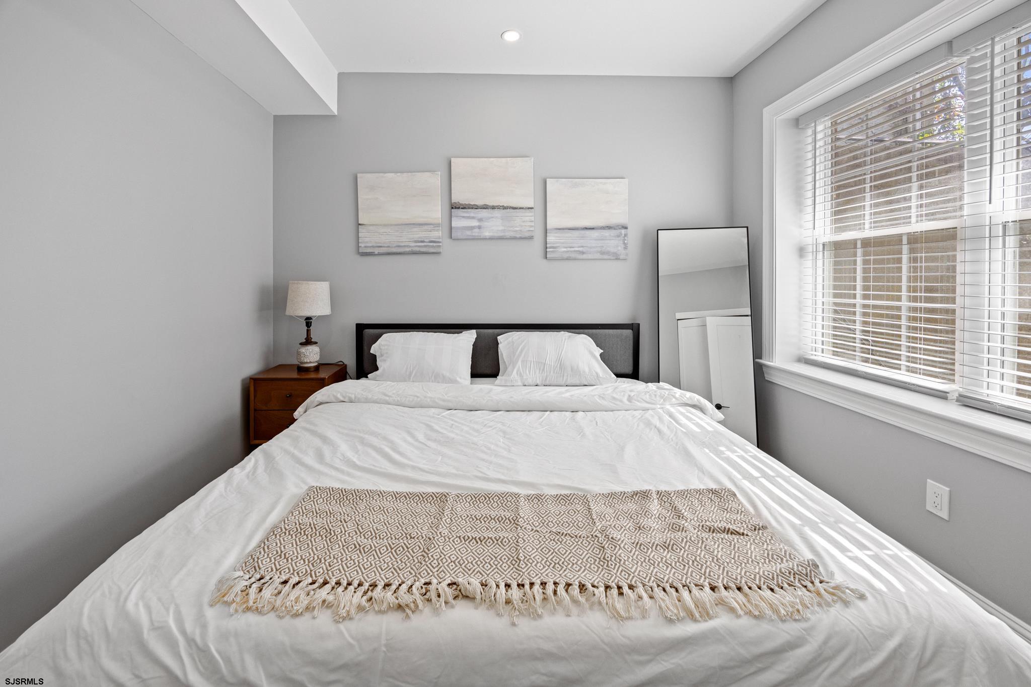 Atlantic City, New Jersey 08401, United States, 5 Bedrooms Bedrooms, ,5 BathroomsBathrooms,Residential,Active,158911