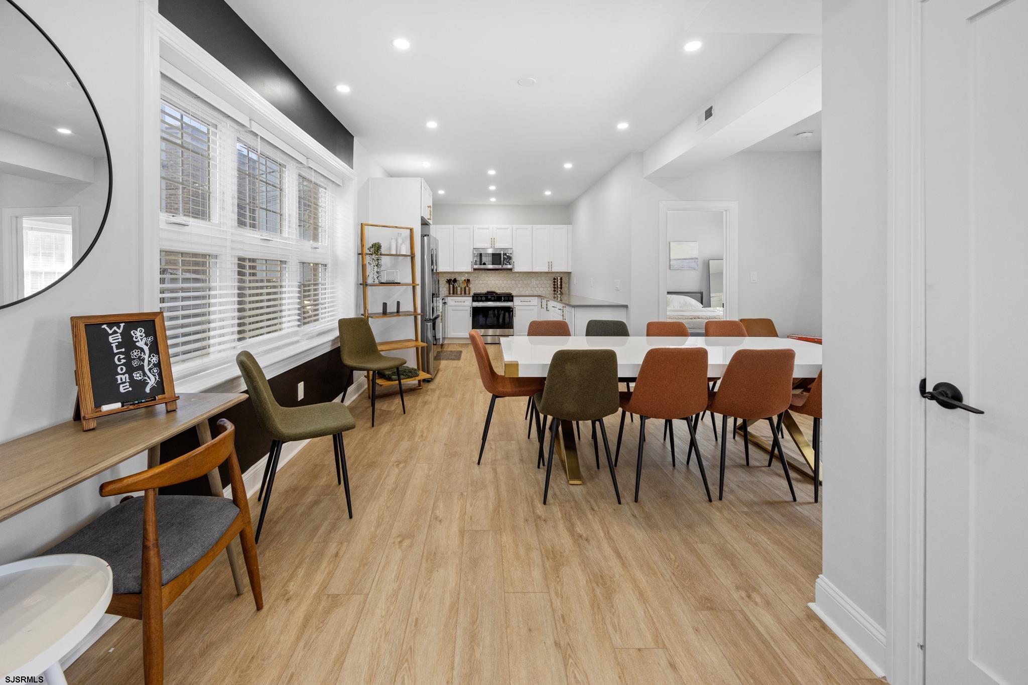 Atlantic City, New Jersey 08401, United States, 5 Bedrooms Bedrooms, ,5 BathroomsBathrooms,Residential,Active,158911