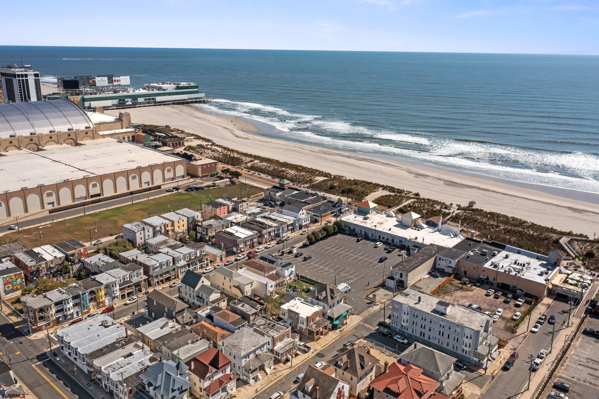 Atlantic City, New Jersey 08401, United States, 5 Bedrooms Bedrooms, ,5 BathroomsBathrooms,Residential,Active,158911