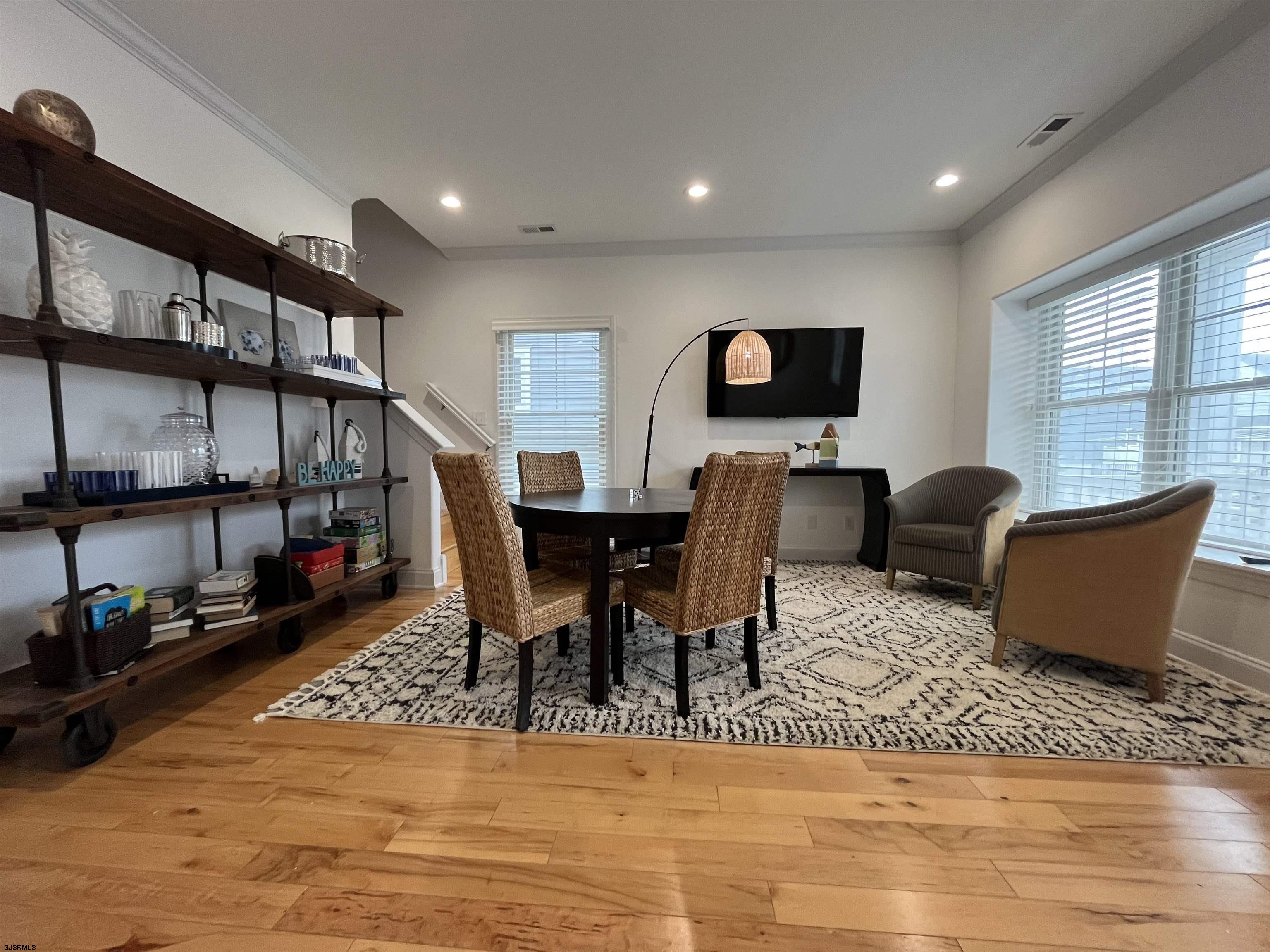 Margate, New Jersey 08402, United States, 5 Bedrooms Bedrooms, ,4 BathroomsBathrooms,Residential,Active,228080