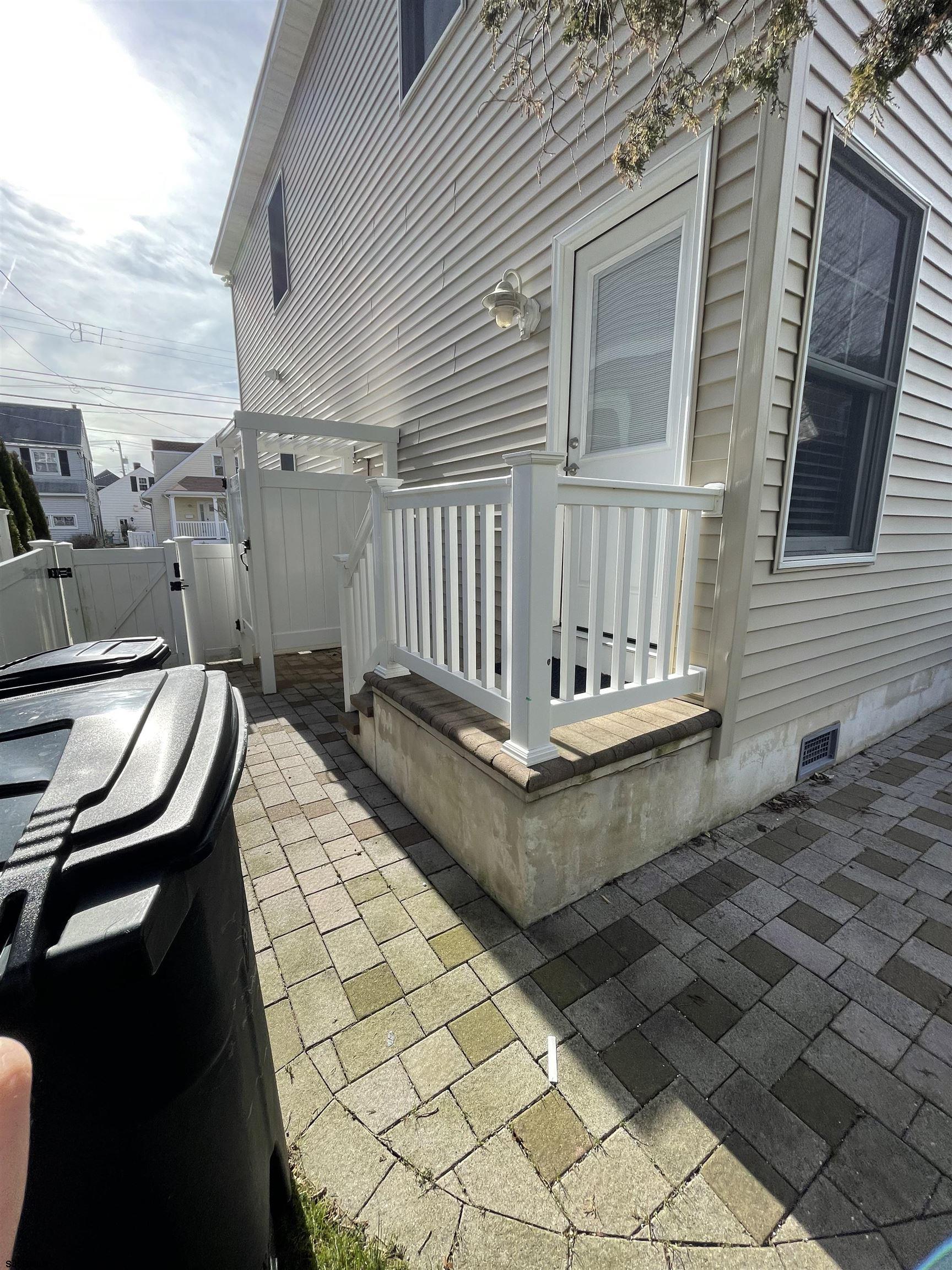 Margate, New Jersey 08402, United States, 5 Bedrooms Bedrooms, ,4 BathroomsBathrooms,Residential,Active,228080