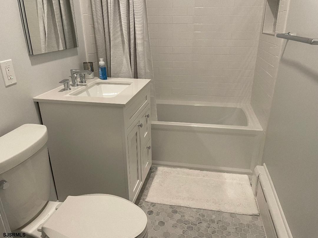 Ventnor, New Jersey 08406, United States, 3 Bedrooms Bedrooms, ,4 BathroomsBathrooms,Residential,Active,302