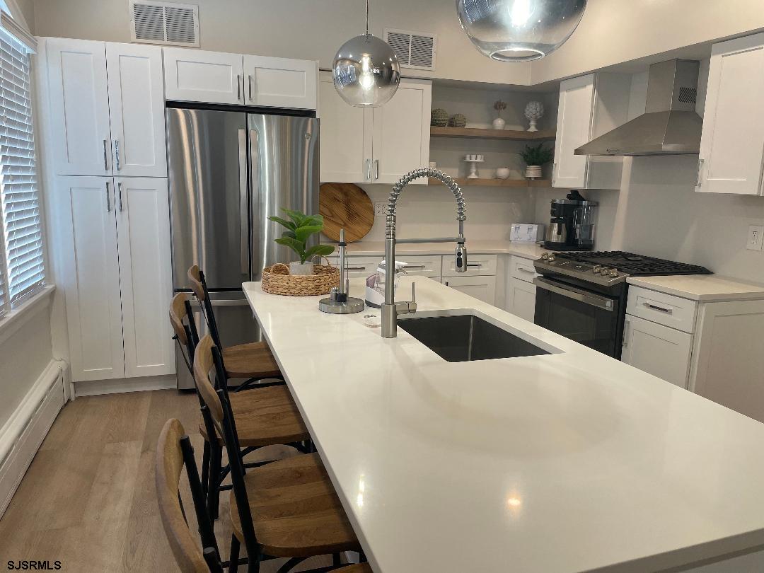 Ventnor, New Jersey 08406, United States, 3 Bedrooms Bedrooms, ,4 BathroomsBathrooms,Residential,Active,302