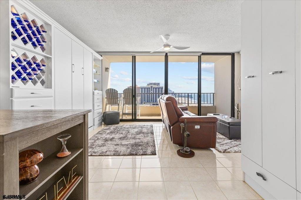 Atlantic City, New Jersey 08401, United States, ,1 BathroomBathrooms,Residential,Active,30402