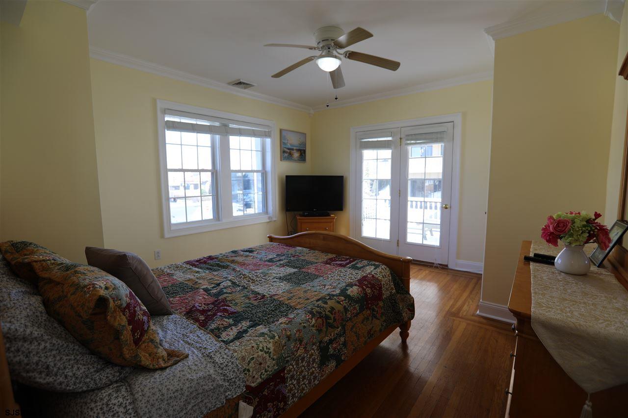 Ventnor, New Jersey 08406, United States, 5 Bedrooms Bedrooms, ,4 BathroomsBathrooms,Residential,Active,38875