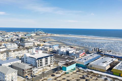 Photo of 323 E Oak Ave #102, Wildwood, NJ 08260 (MLS # 604857)