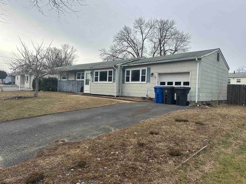 Condo For Sale - 968 Hazelwood Rd<br/> Toms River, NJ 08753
