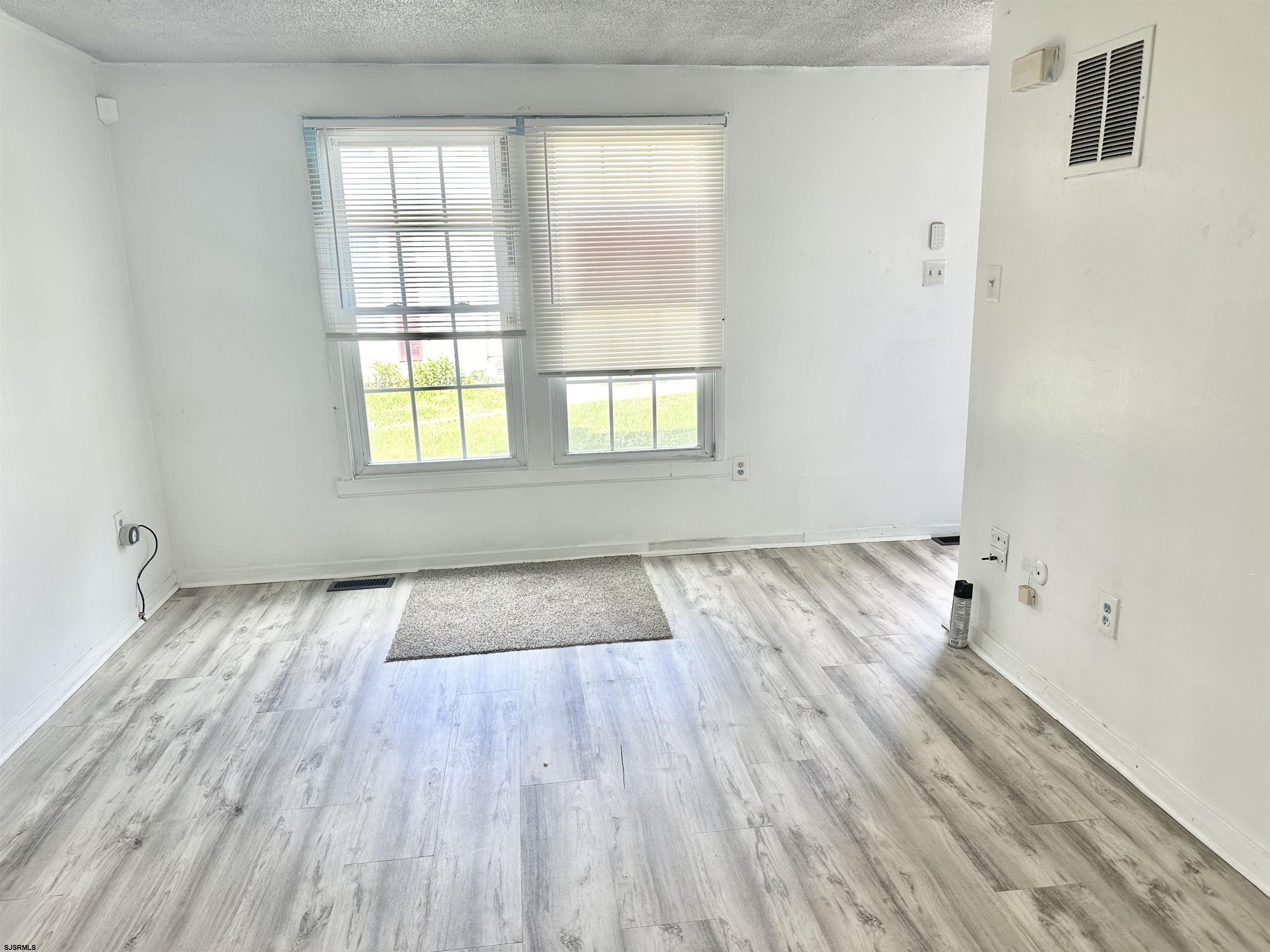 Galloway Township, New Jersey 08205, United States, 2 Bedrooms Bedrooms, ,3 BathroomsBathrooms,Residential,Active,239554