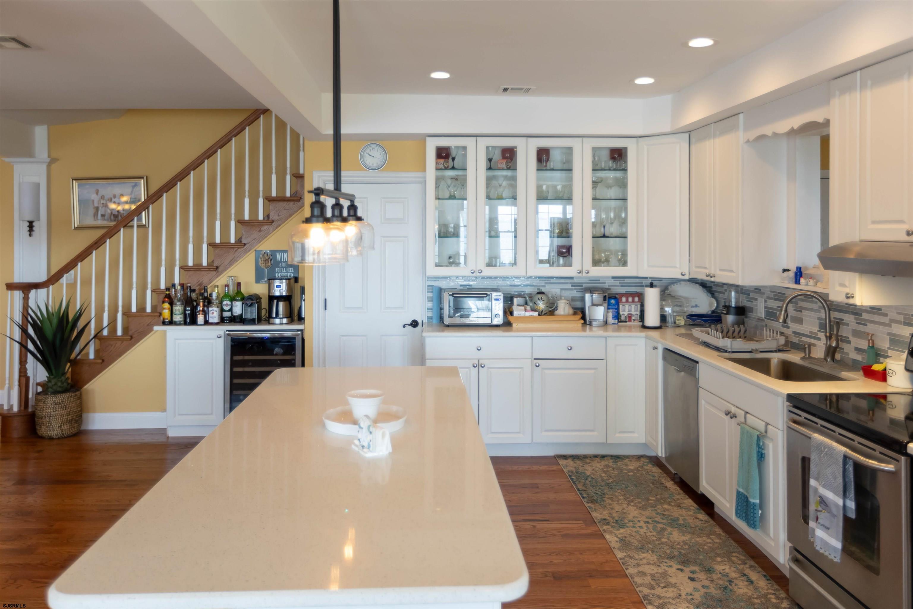 Pleasantville, New Jersey 08232, United States, 5 Bedrooms Bedrooms, ,5 BathroomsBathrooms,Residential,Active,131889