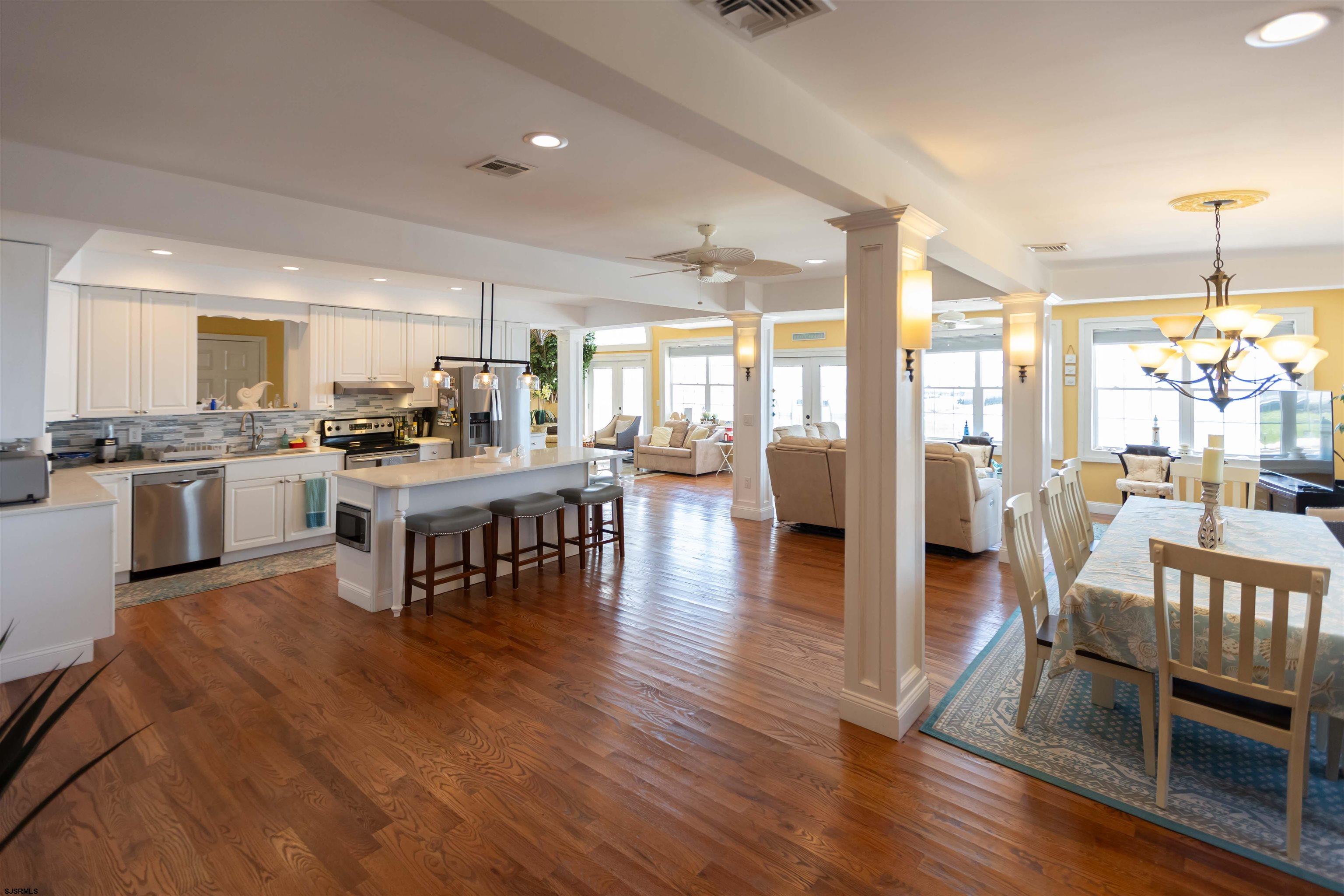 Pleasantville, New Jersey 08232, United States, 5 Bedrooms Bedrooms, ,5 BathroomsBathrooms,Residential,Active,131889