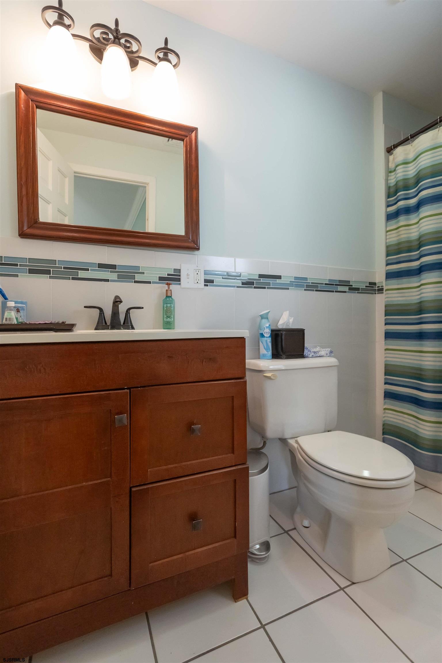 Pleasantville, New Jersey 08232, United States, 5 Bedrooms Bedrooms, ,5 BathroomsBathrooms,Residential,Active,131889