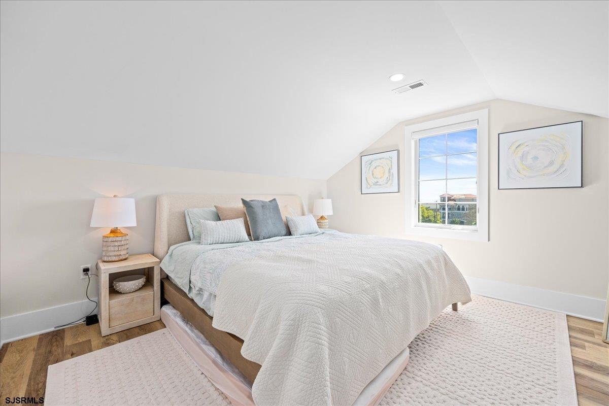 Margate, New Jersey 08402, United States, 6 Bedrooms Bedrooms, ,5 BathroomsBathrooms,Residential,Active,241630